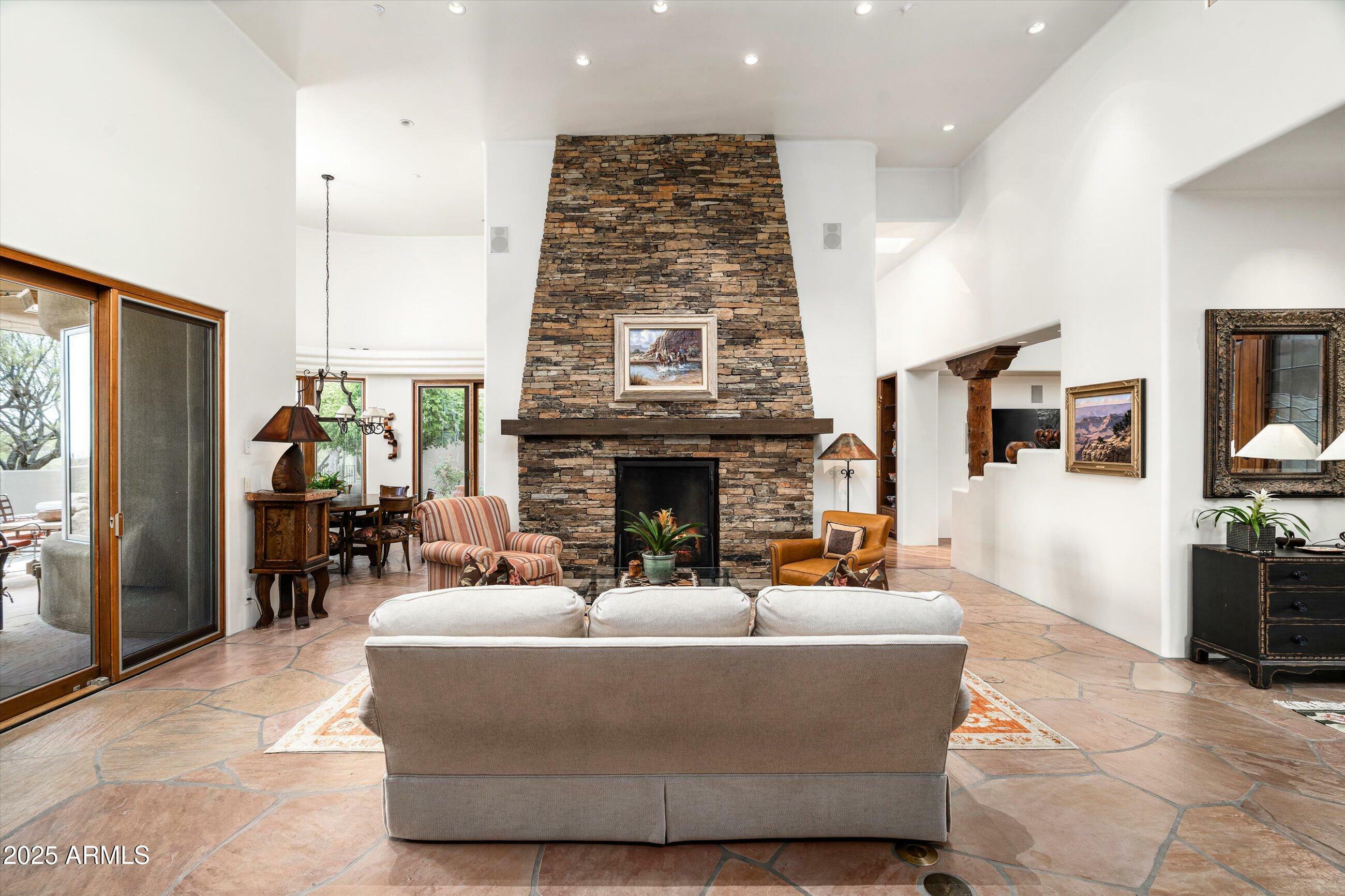 Property Photo: 10822 E Prospect Point Drive AZ 85262