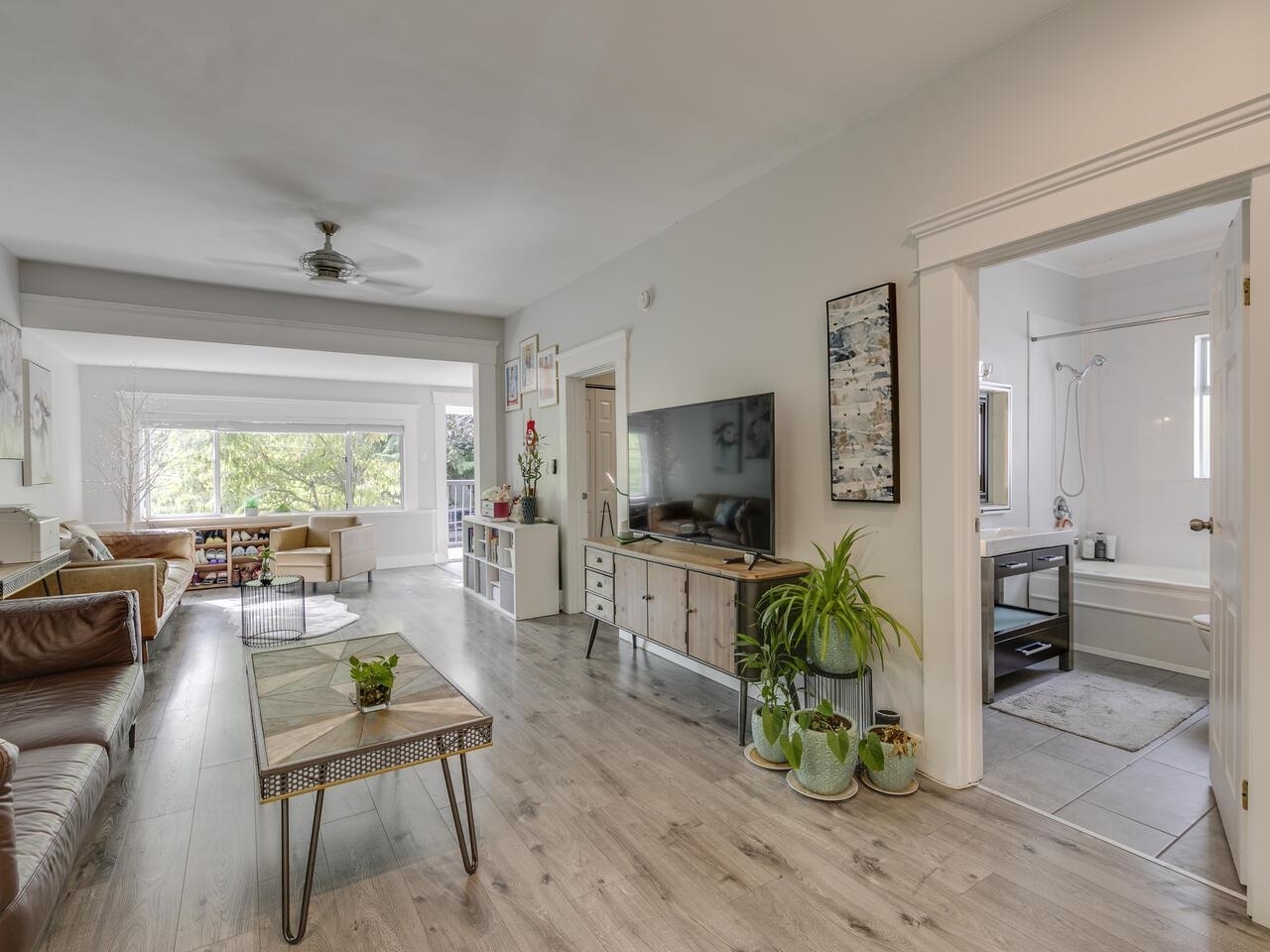 Property Photo: 1577 E 26th Avenue BC V5N 2W1