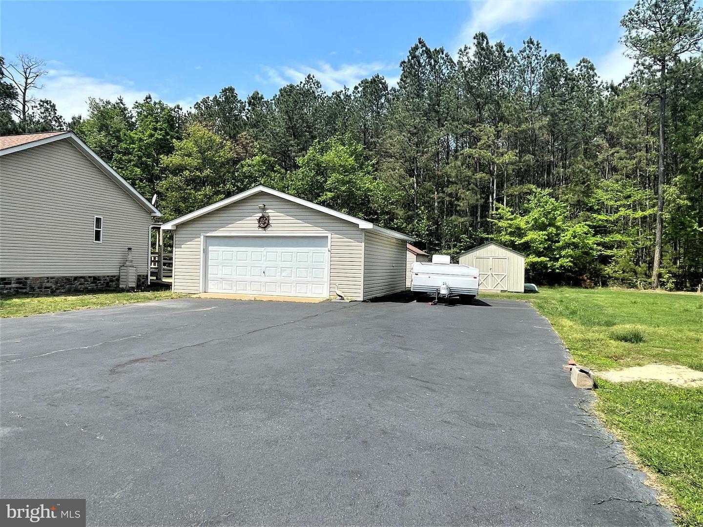 Property Photo: 416 Monticello Drive VA 22443