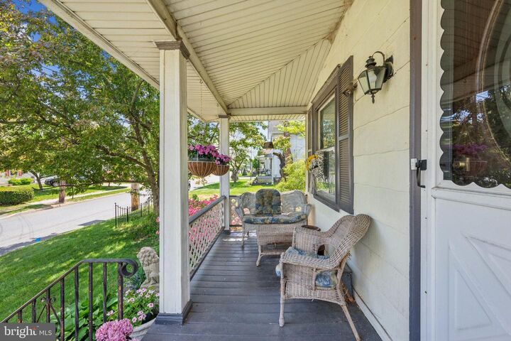 Property Photo:  21 Devlin Avenue  NJ 08016 