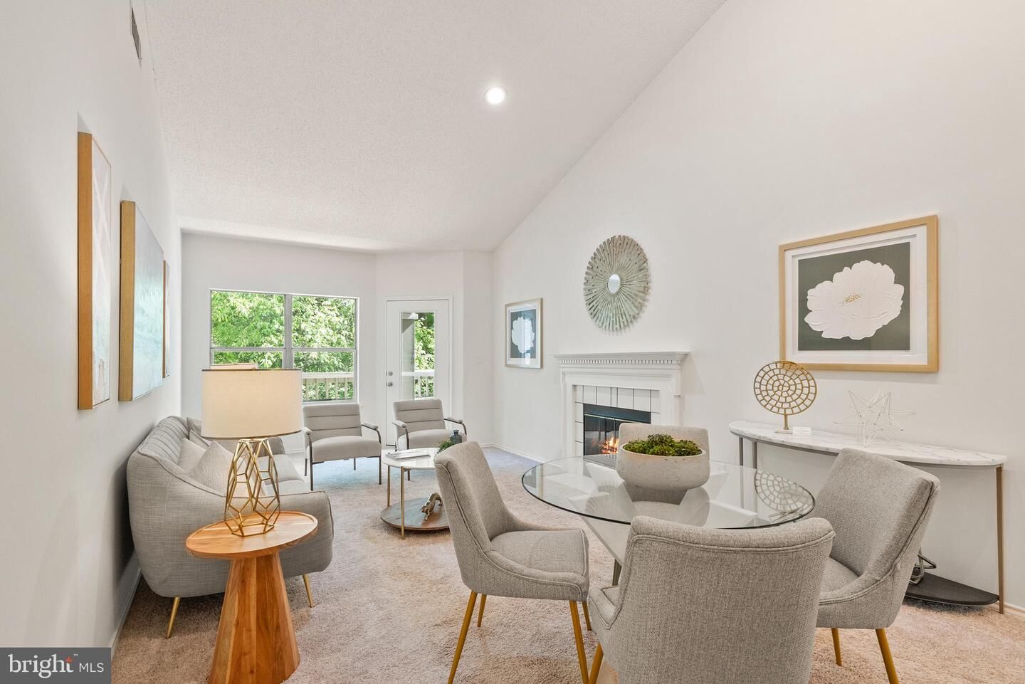 Property Photo:  4400 Helmsford Lane 202  VA 22033 