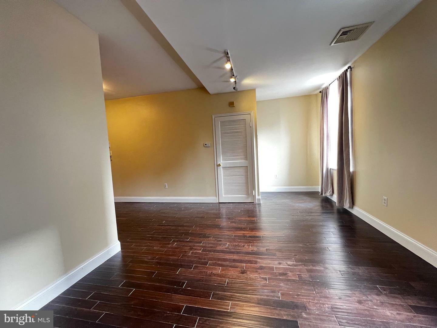Property Photo: 443 Fairmount Avenue D PA 19123