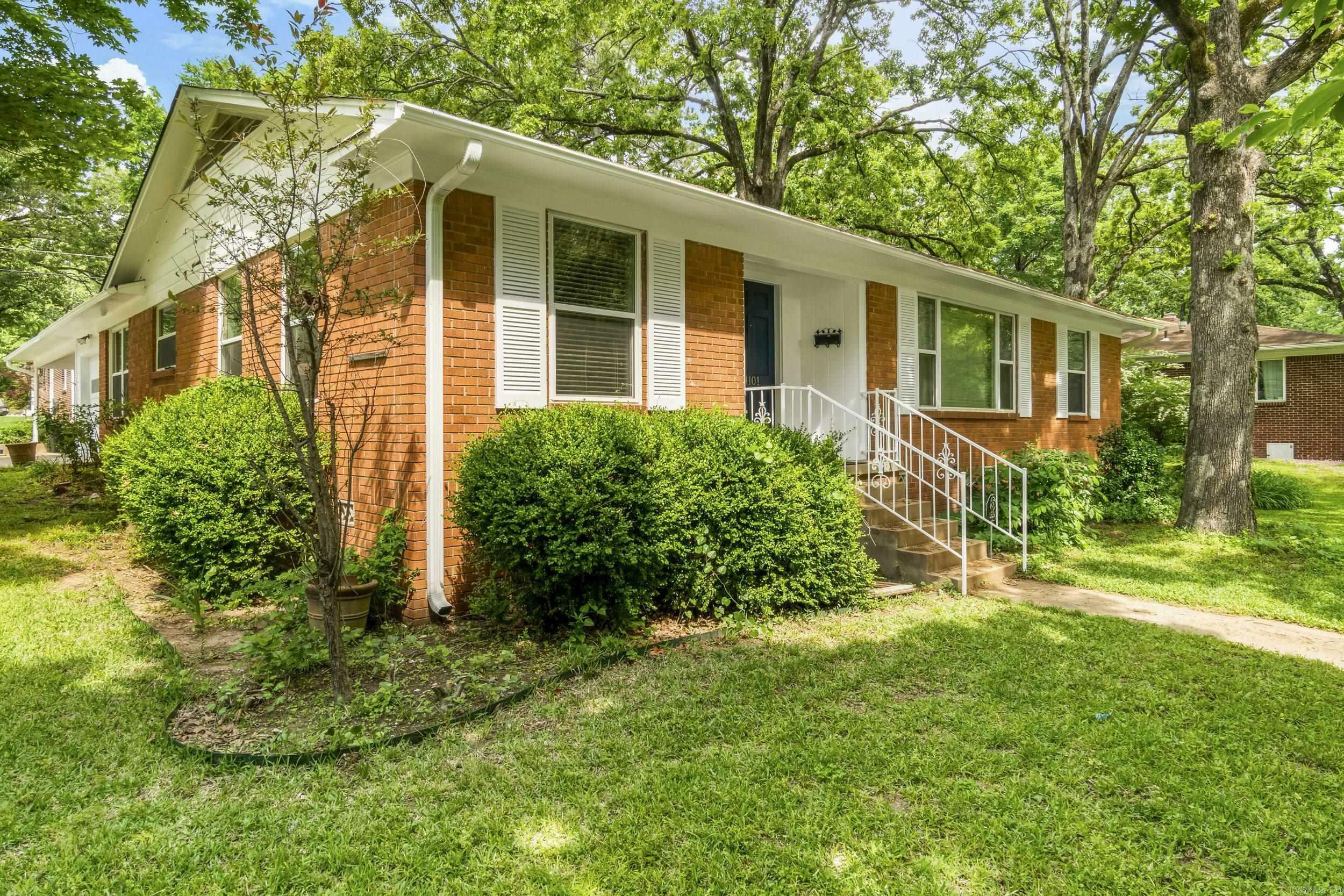 Property Photo: 4101 Idlewild Avenue AR 72116