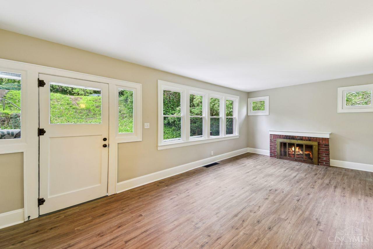 Property Photo: 4339 Kirby Avenue OH 45223