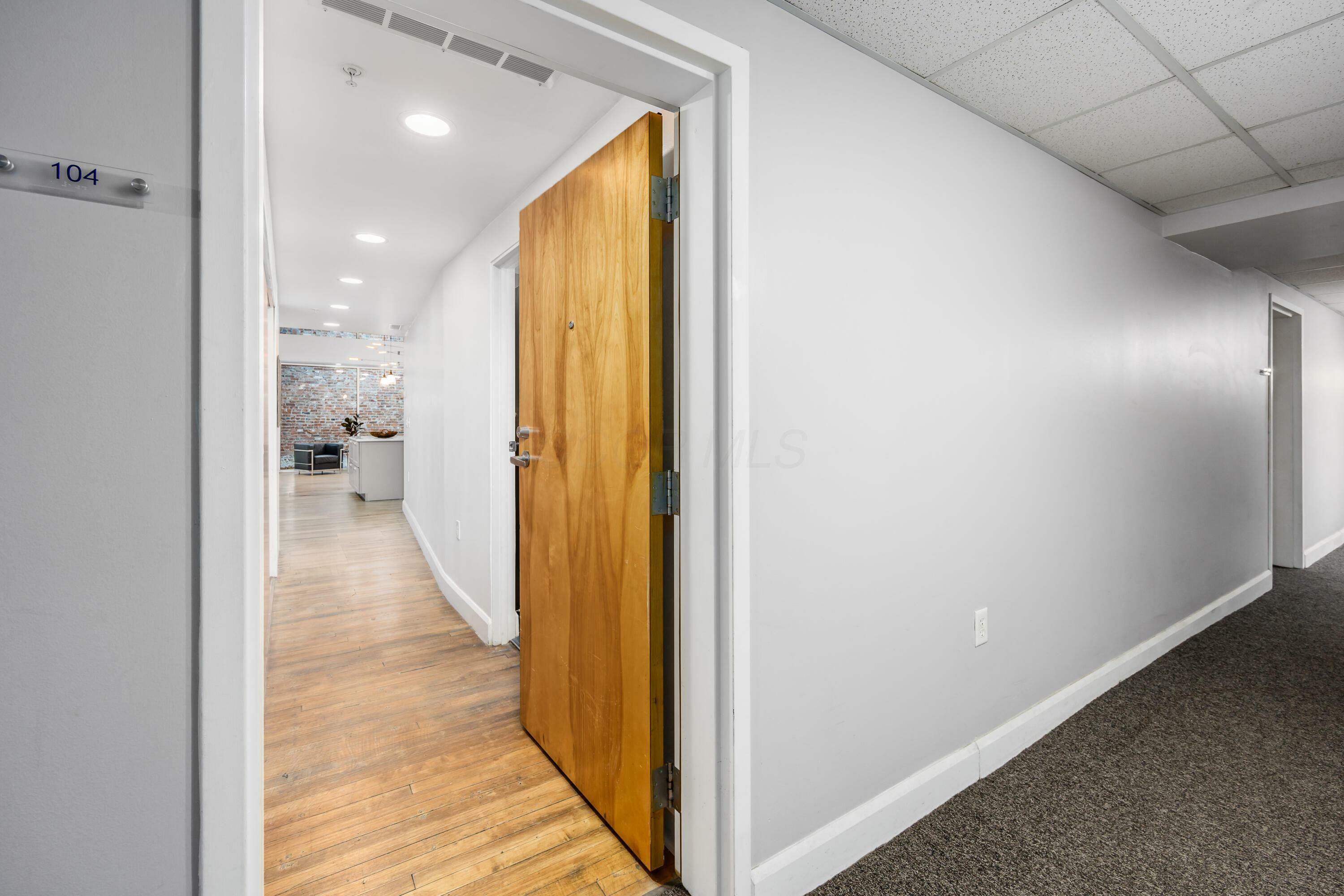 Property Photo: 106 N High Street OH 43215