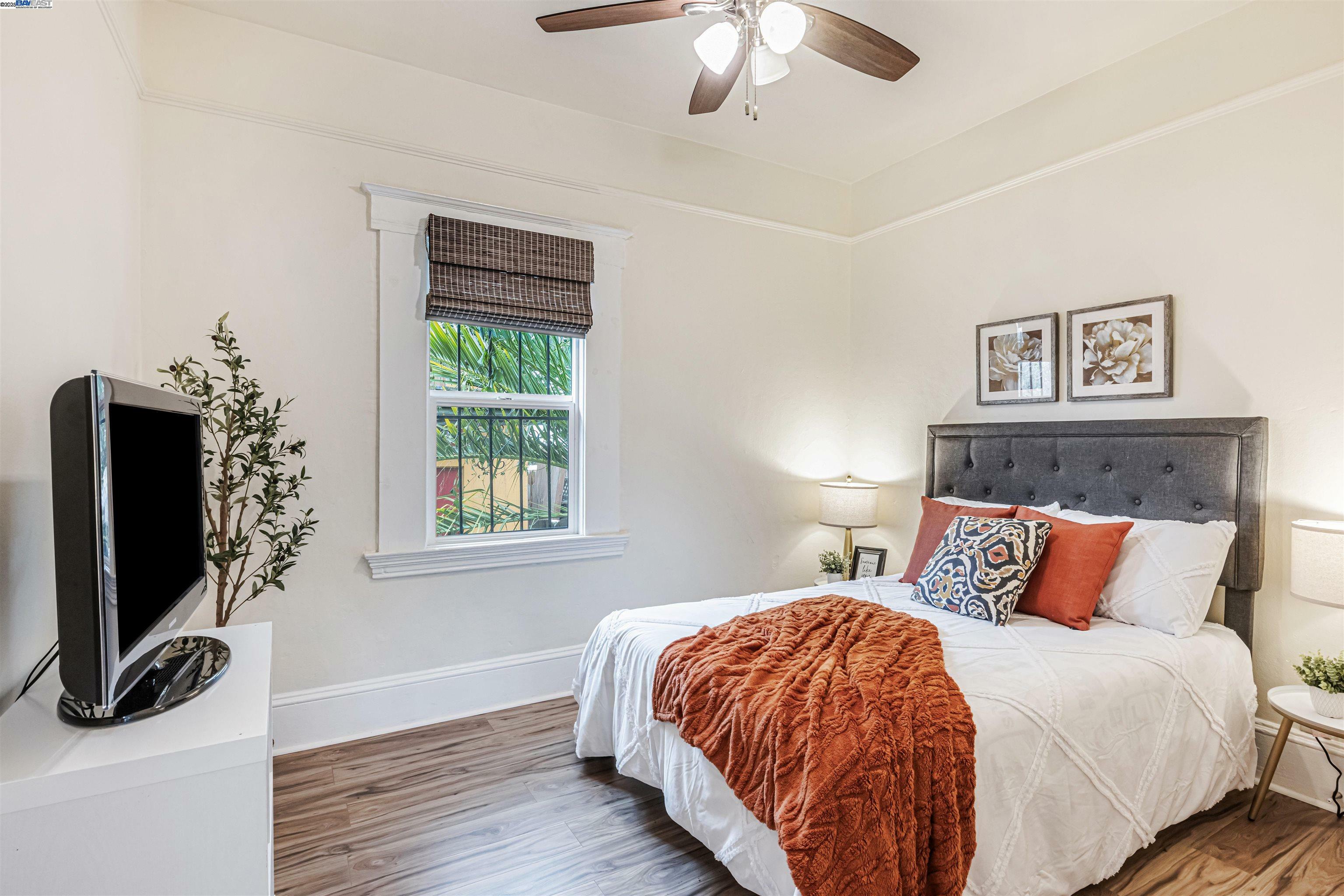Property Photo: 2211 24th Ave CA 94601