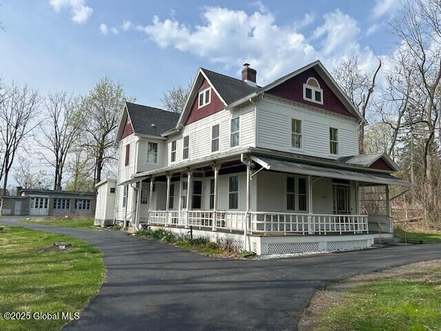 Property Photo:  40 Cemetery Avenue  NY 12204 
