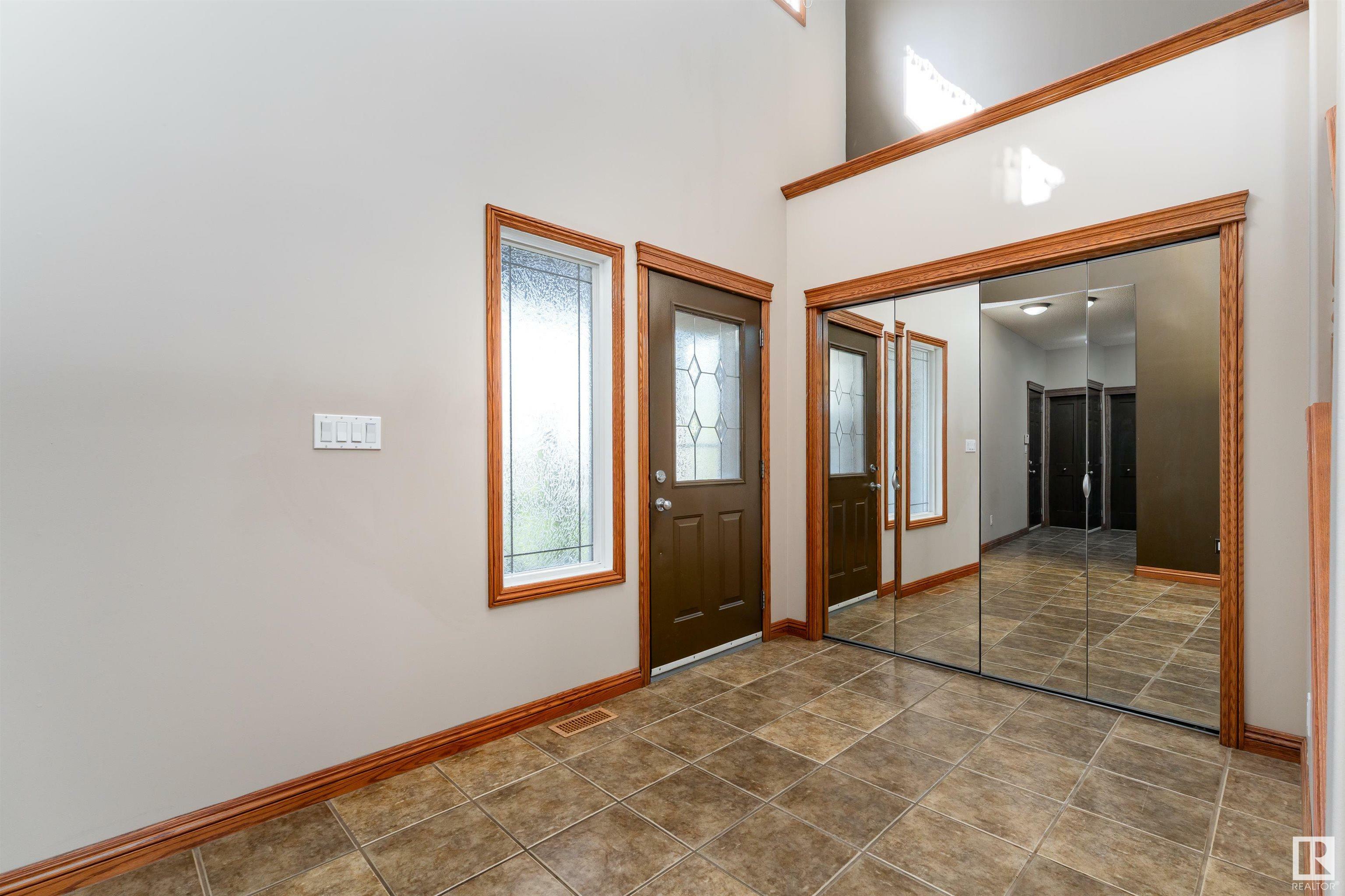 Property Photo:  2183 Haddow Drive NW  AB T6R 3M6 