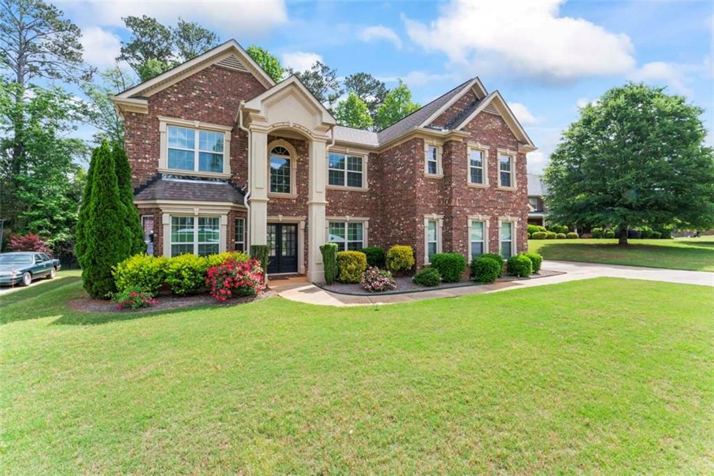 Property Photo: 305 Spooner Drive GA 30252