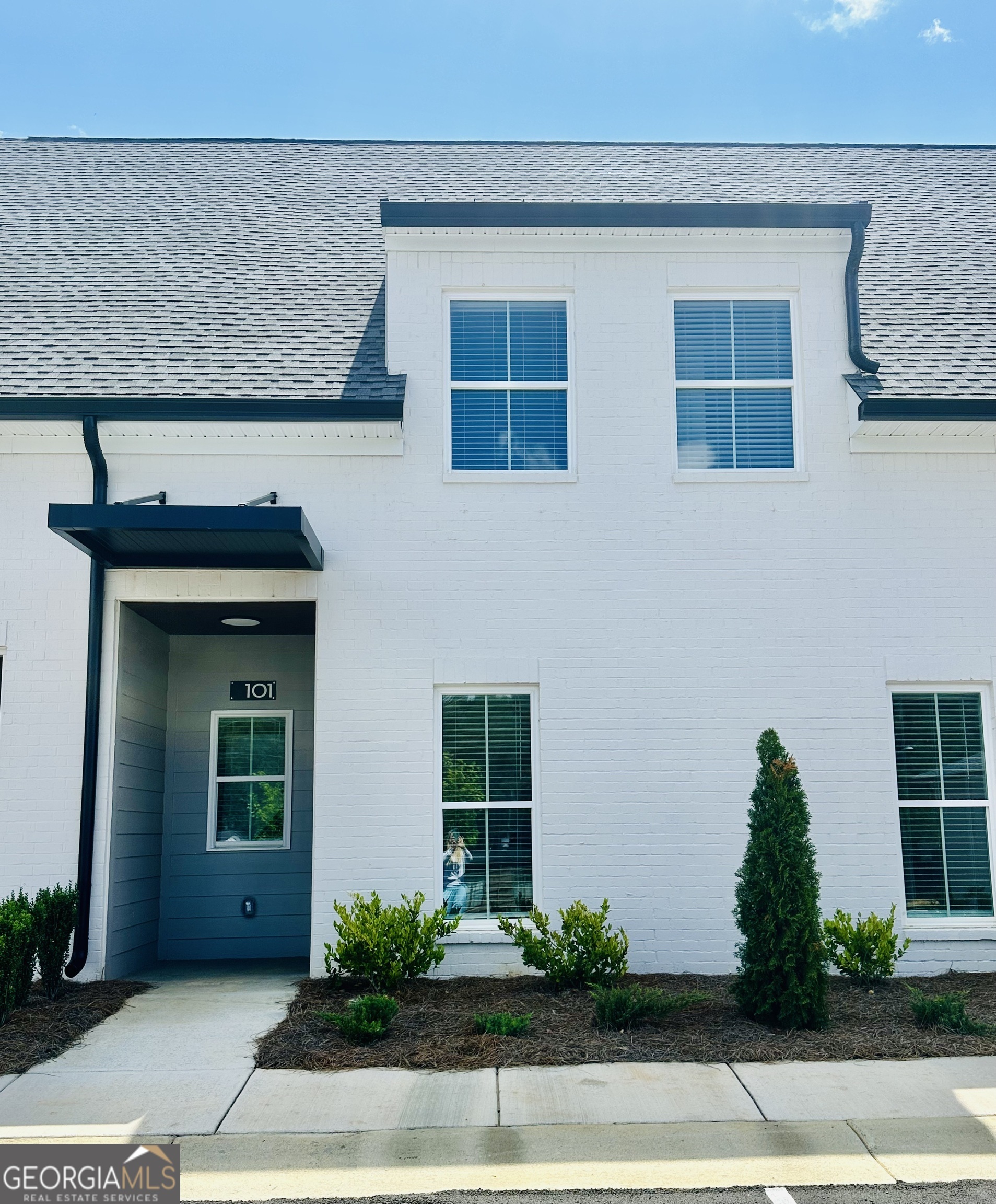 Property Photo: 101 Chateau Drive SE GA 30161