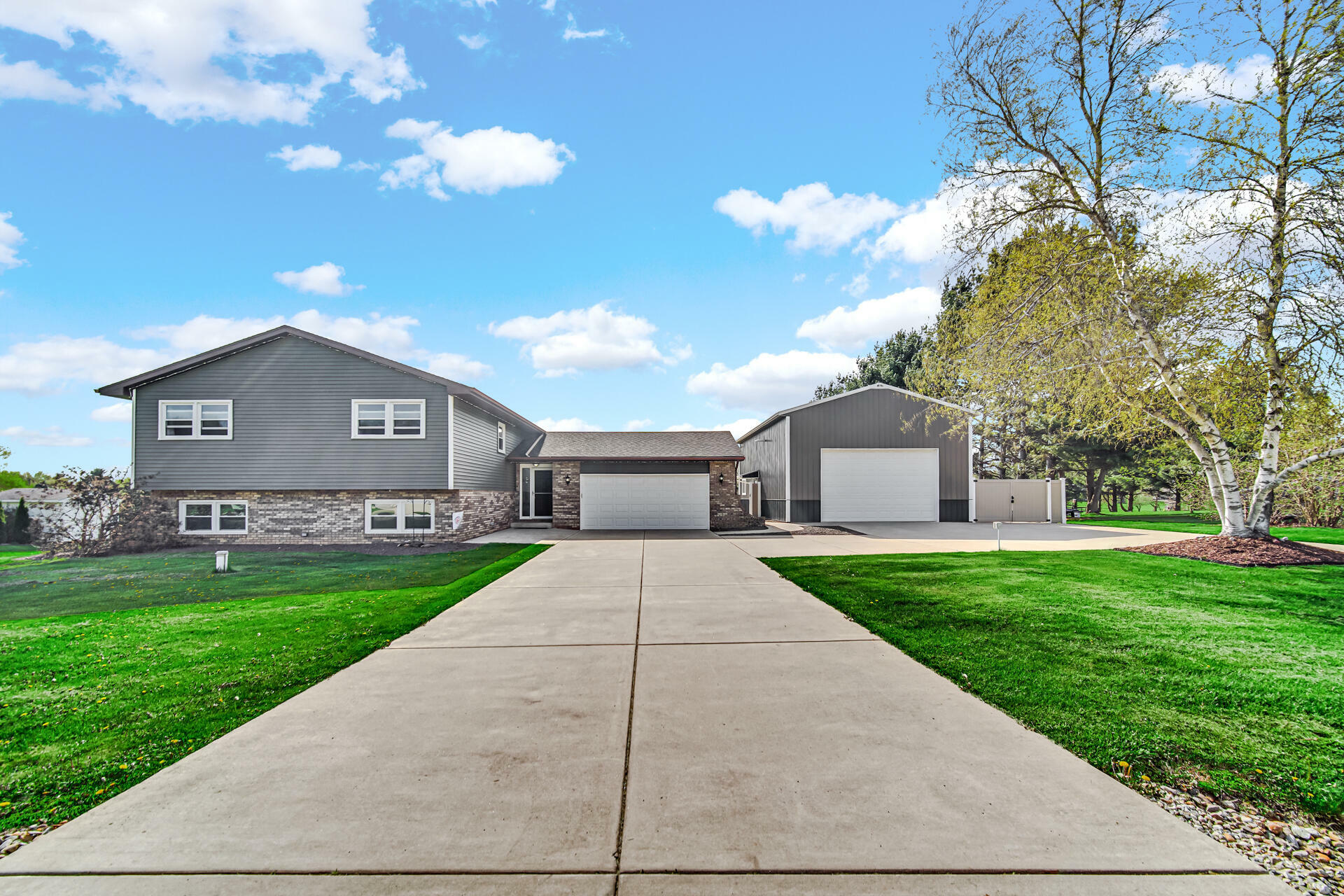 Property Photo: 430 Northfield Lane IN 46383