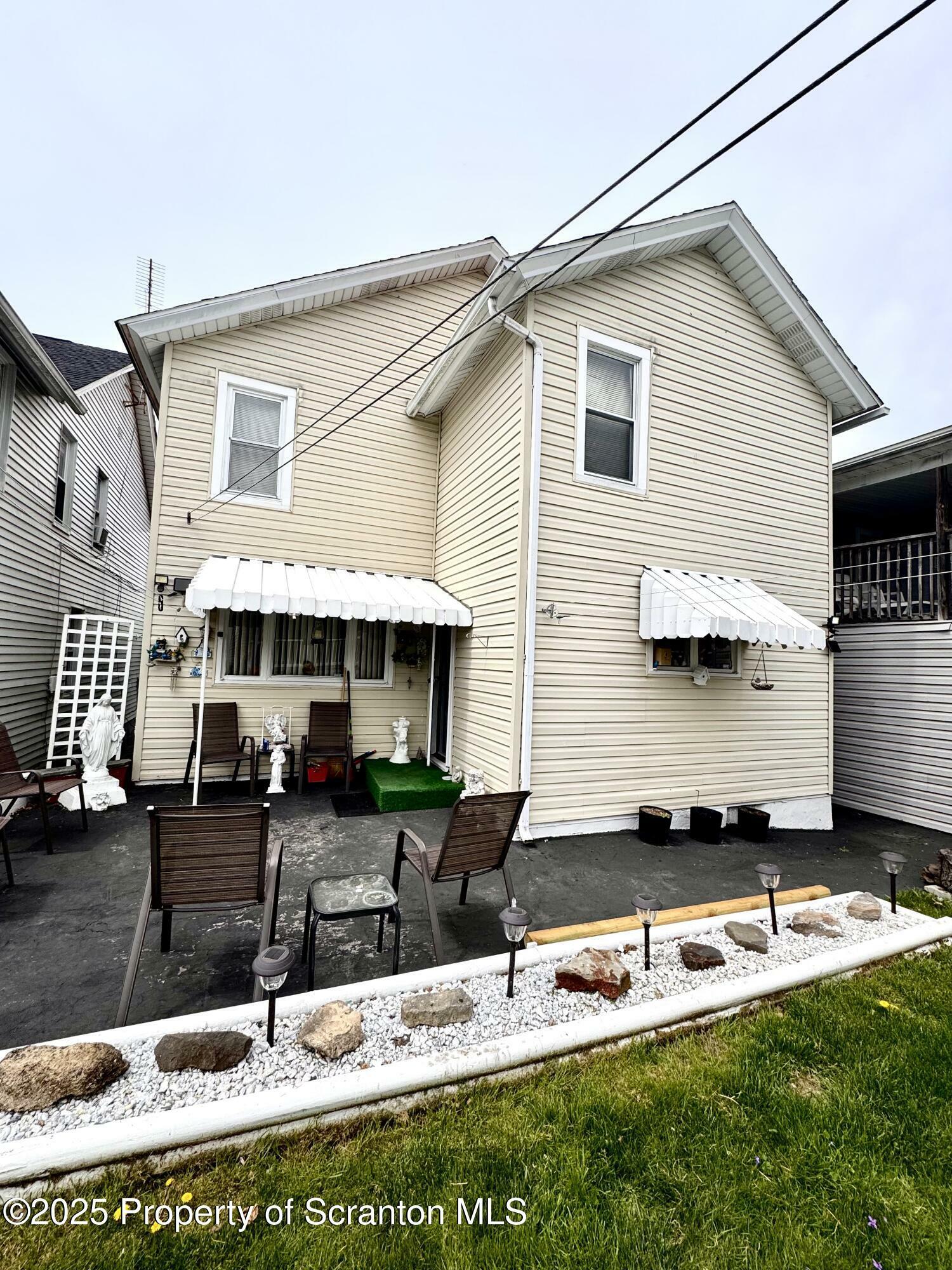 Property Photo: 607 S Valley Avenue PA 18447