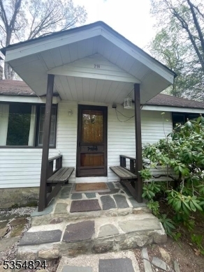 Property Photo: 218 Wawayanda Rd NJ 07422