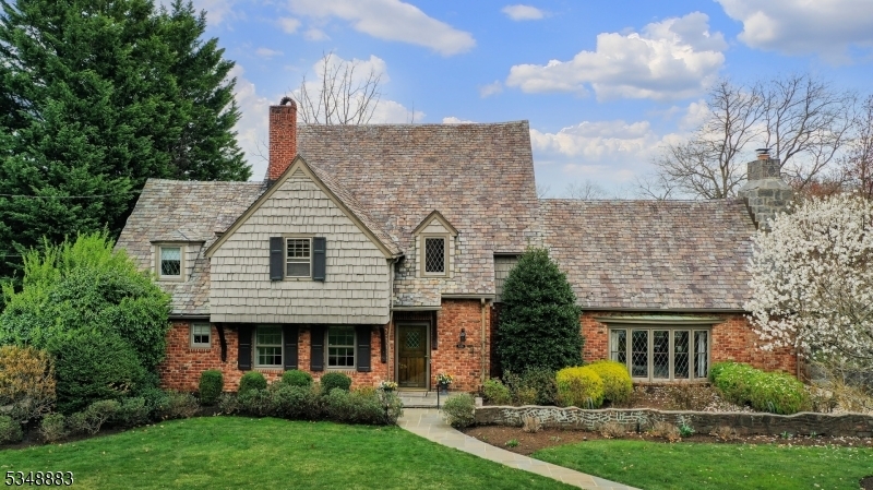 Property Photo: 920 Highland Ave NJ 07090