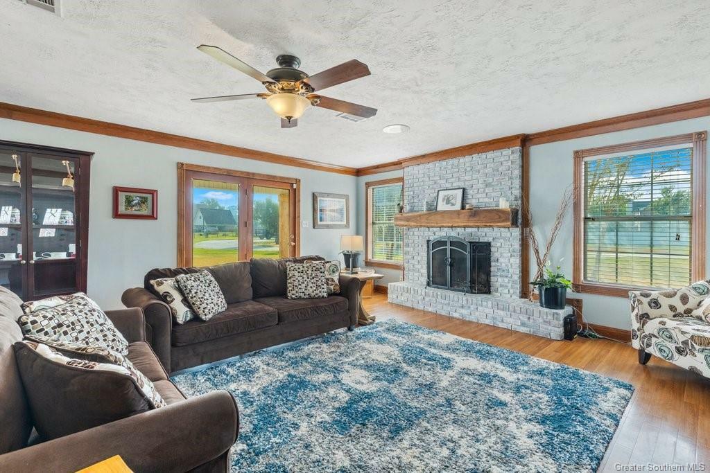 Property Photo: 298 S Presidential Circle LA 70611