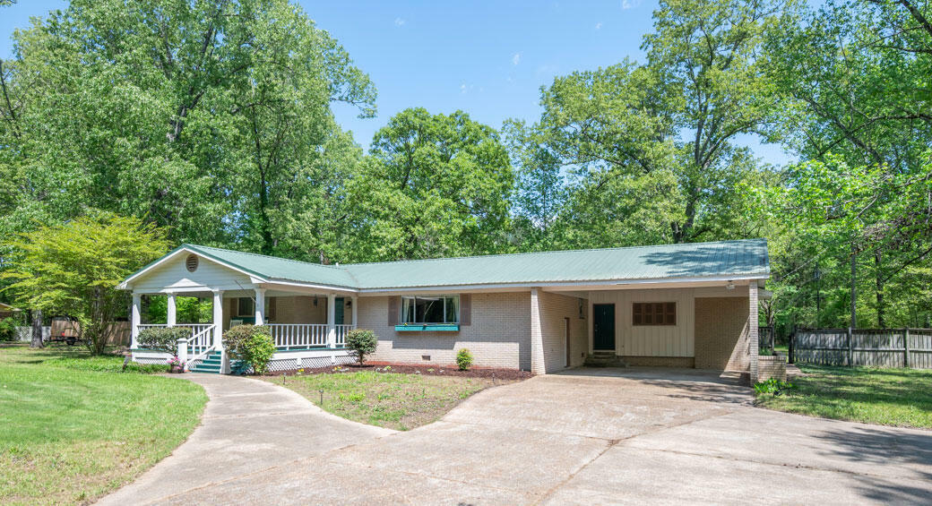 424 Morningside Drive  Starkville MS 39759 photo