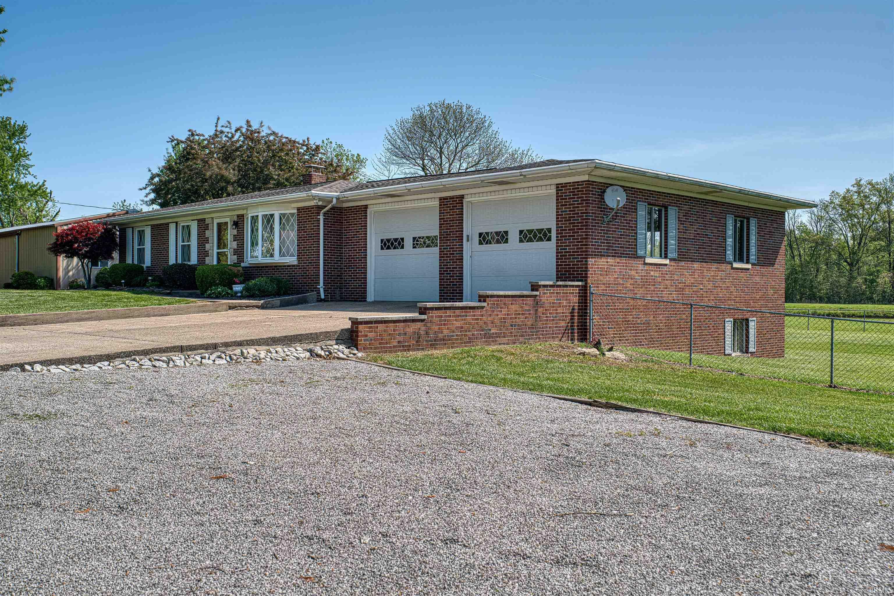 Property Photo: 545 N Roesner Road IN 47712