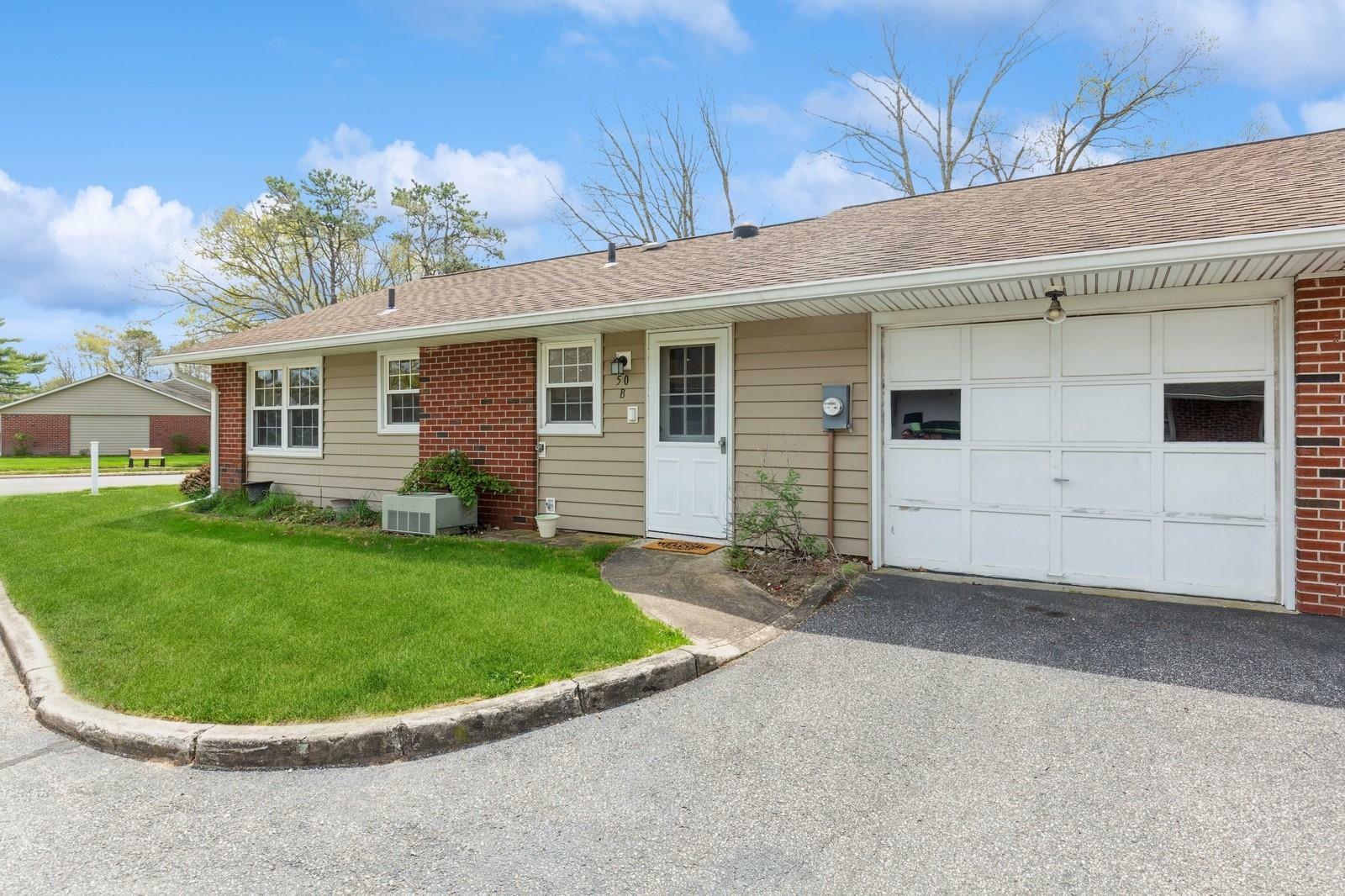 50 Trent Court B  Ridge NY 11961 photo
