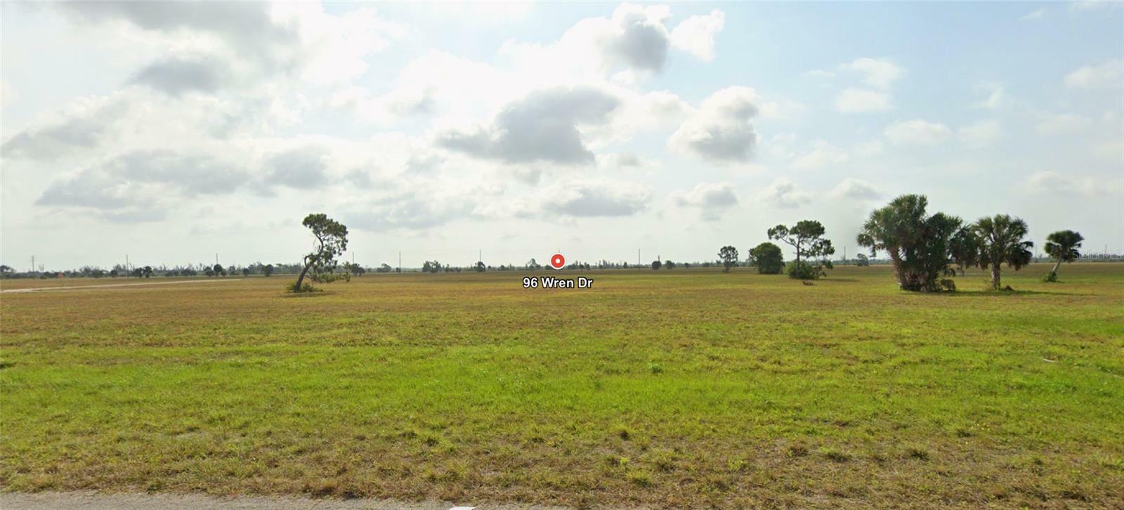 Property Photo: 96 Wren Drive FL 33946