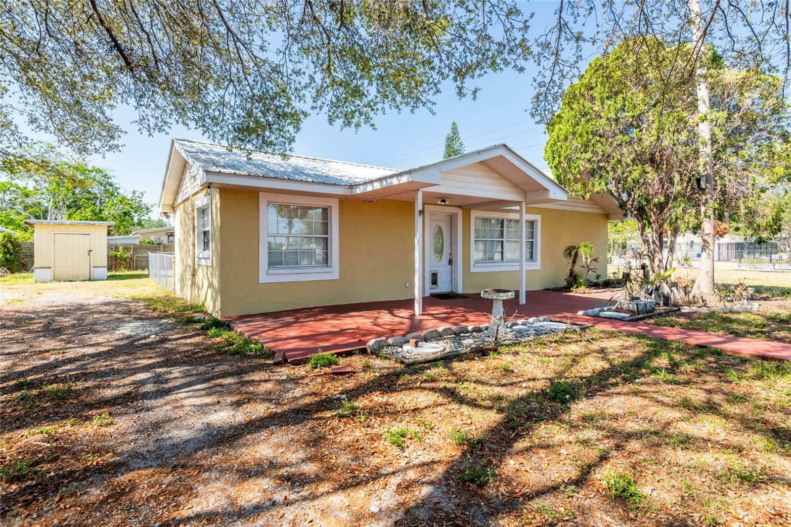 Property Photo: 3823 N 56th Street FL 33619