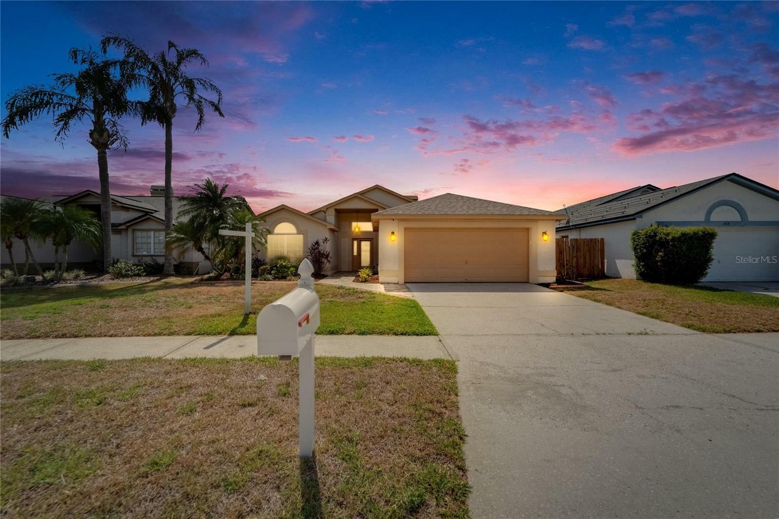 Property Photo: 1601 Westerly Drive FL 33511