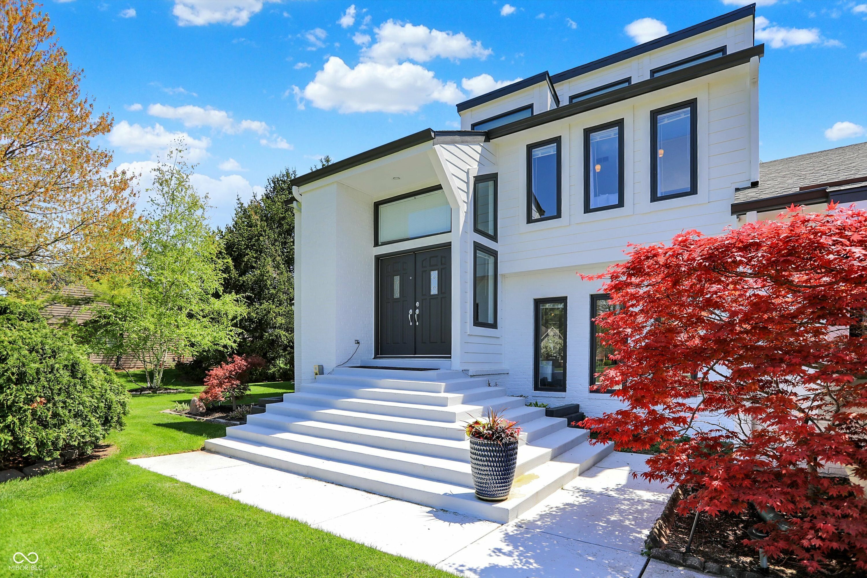 Property Photo: 7531 Normandy Boulevard IN 46278