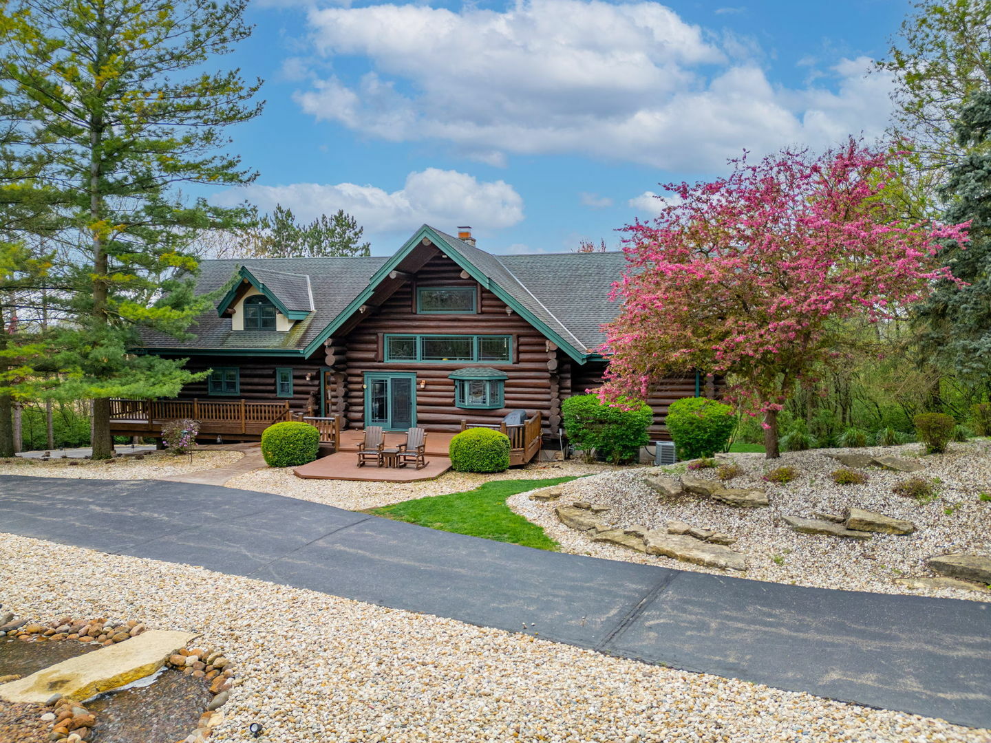 Property Photo: 3317 S Country Club Road IL 60098