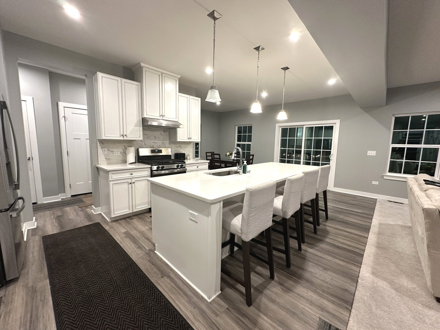 Property Photo: 32052 N Great Plaines Avenue IL 60051