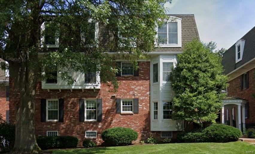Property Photo: 115 E Bodley Avenue A2 MO 63122