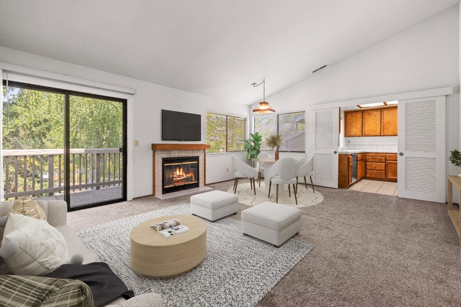 Property Photo: 694 Dorothy Way 24 CA 95603