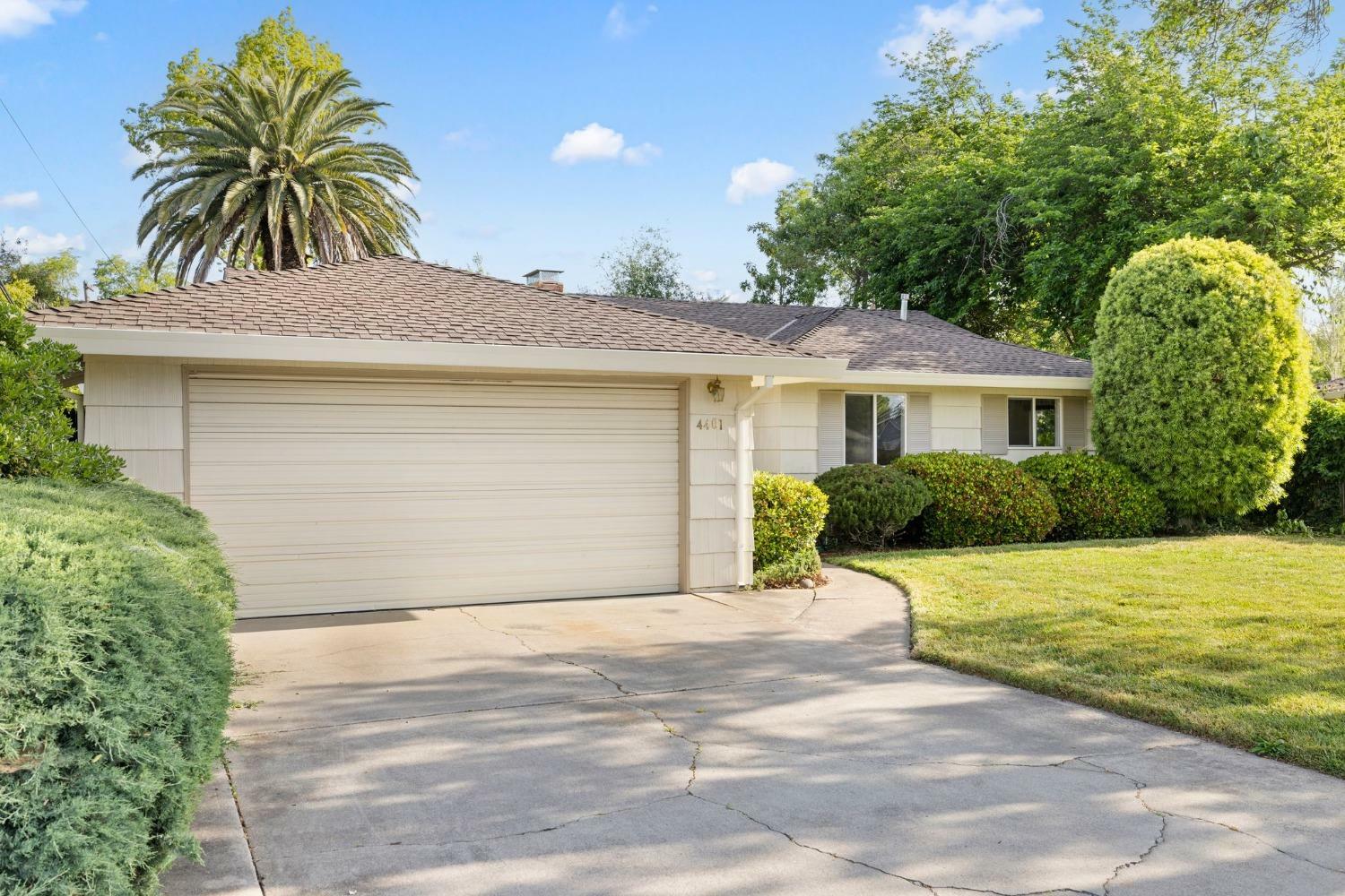 Property Photo: 4401 Elizabeth Avenue CA 95821