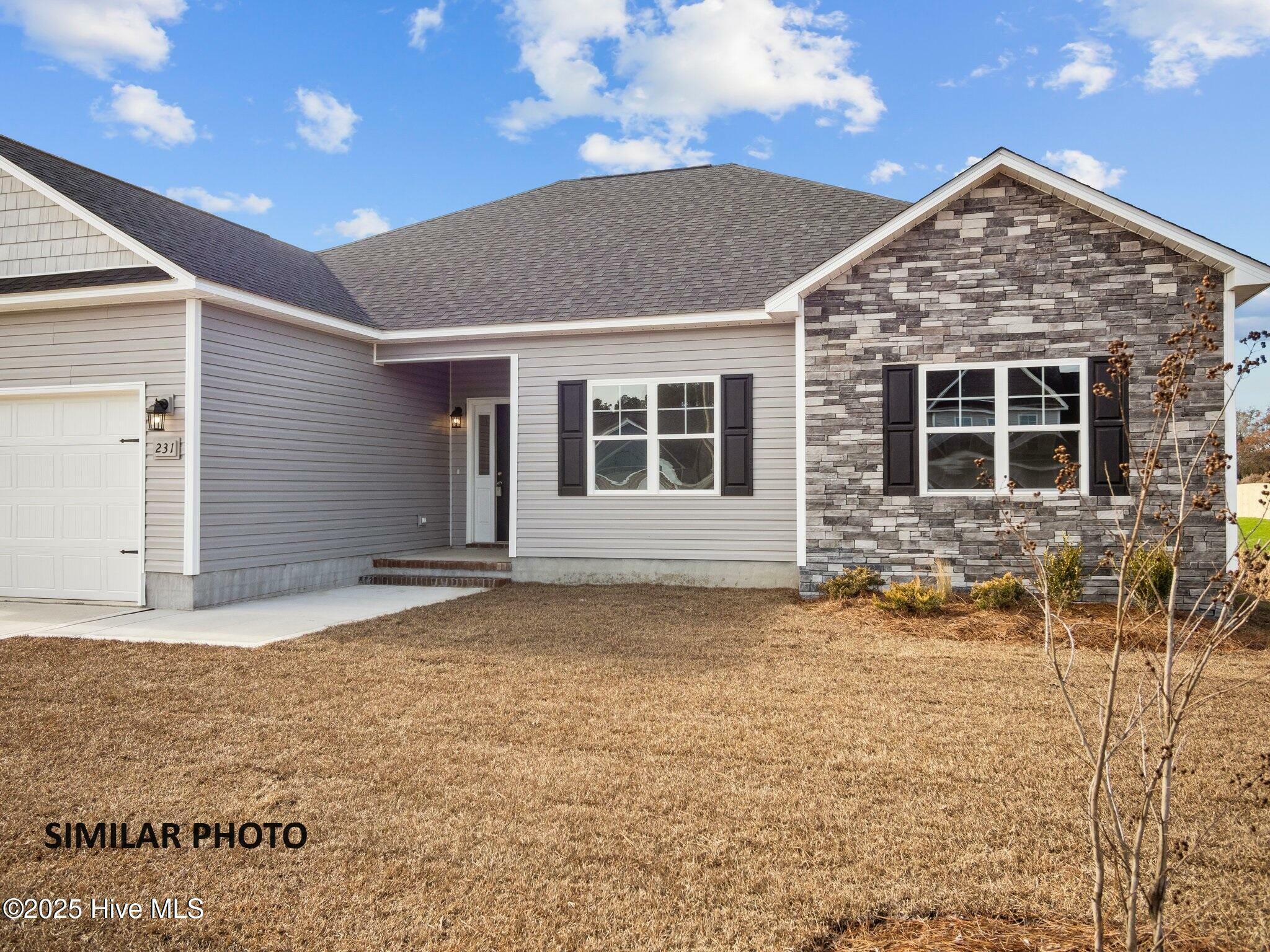 Property Photo: 412 Windermere Road NC 28539