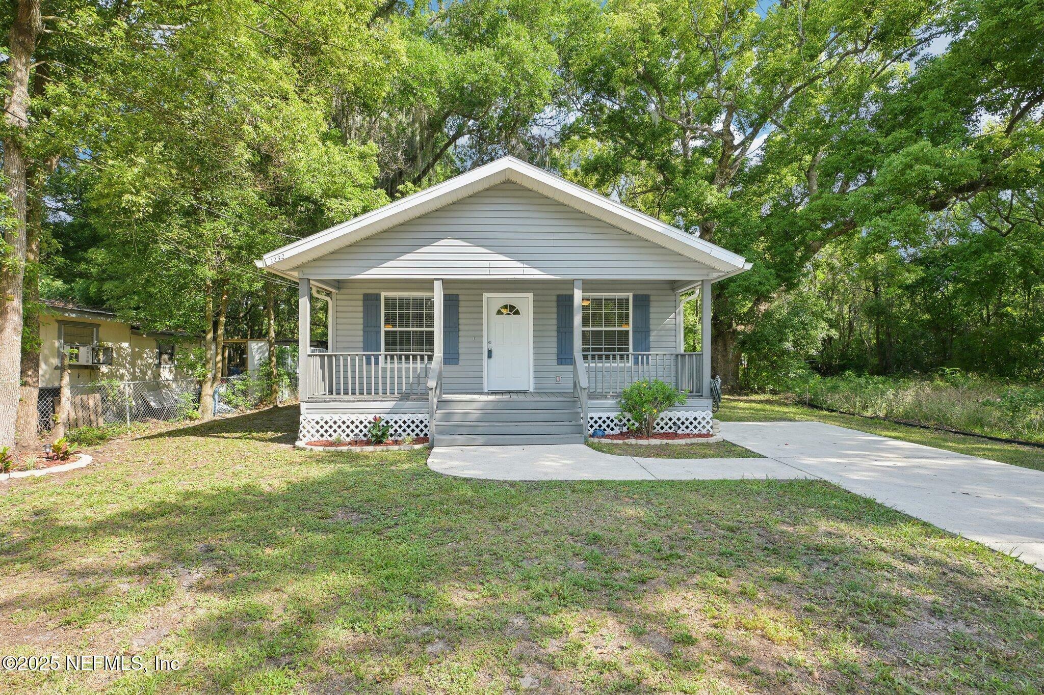 Property Photo: 1232 Forbes Street FL 32043