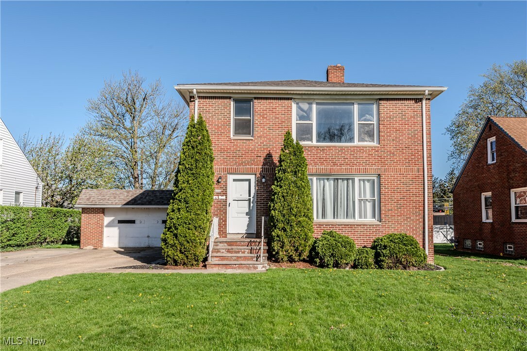 Property Photo:  5752 Bavaria Avenue  OH 44129 