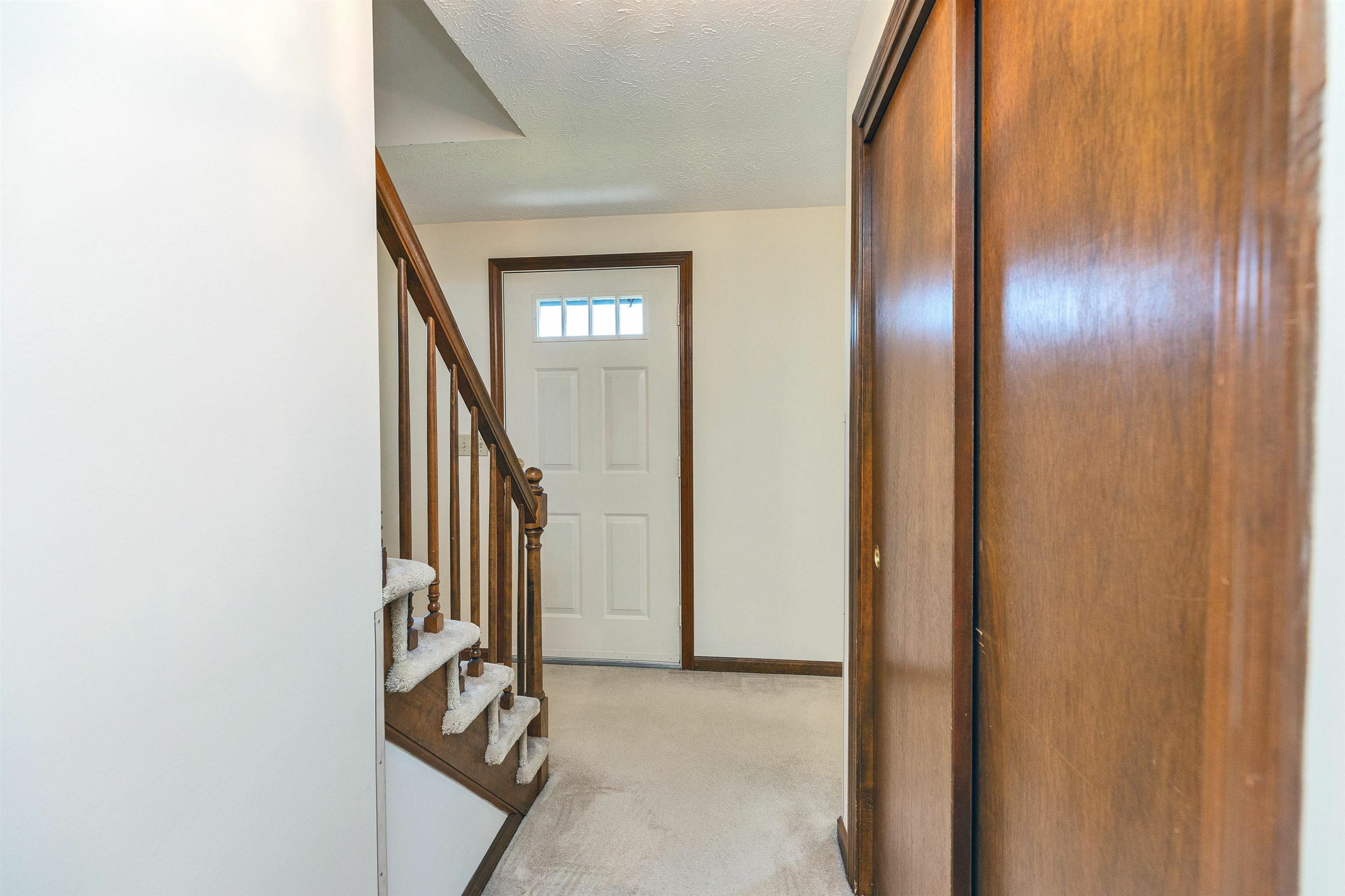 Property Photo: 289 Patricia Lane NH 03104