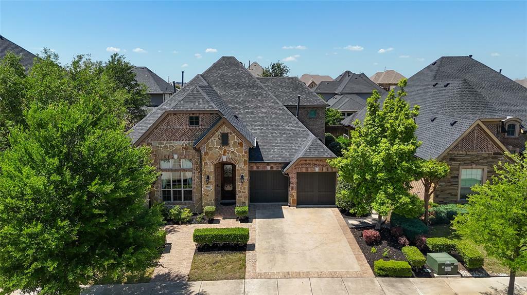 Property Photo: 8141 Kara Creek Road TX 75036