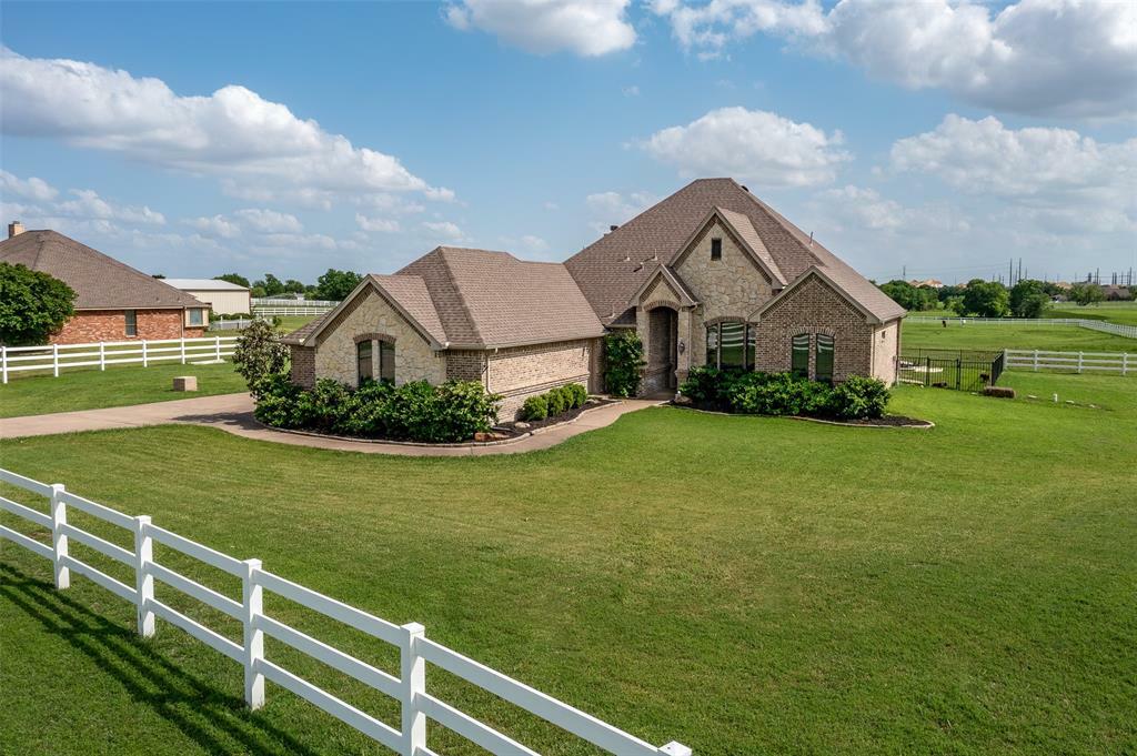 931 Wickwood Court  Fort Worth TX 76131 photo