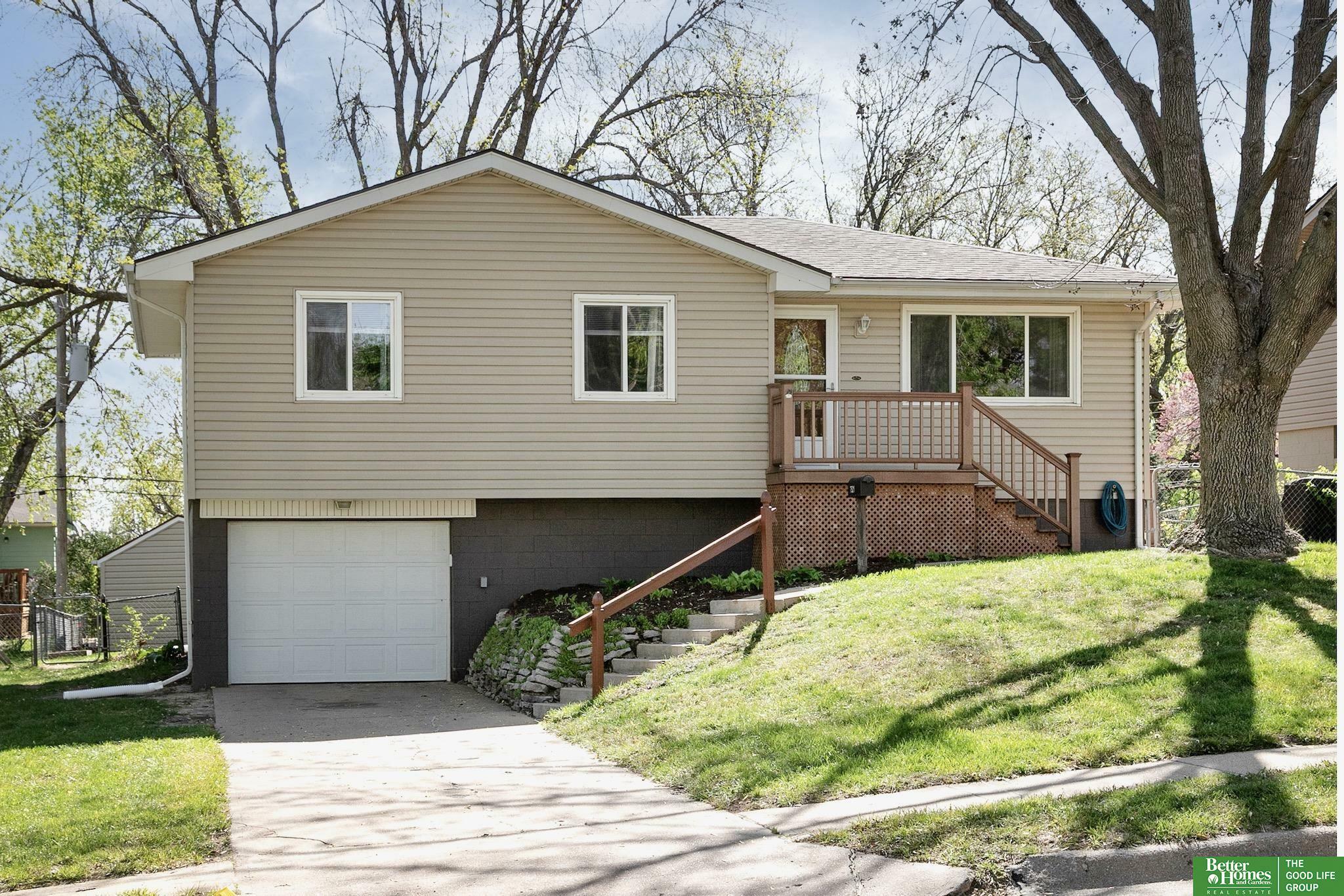 Property Photo: 7521 S 88th Street NE 68128