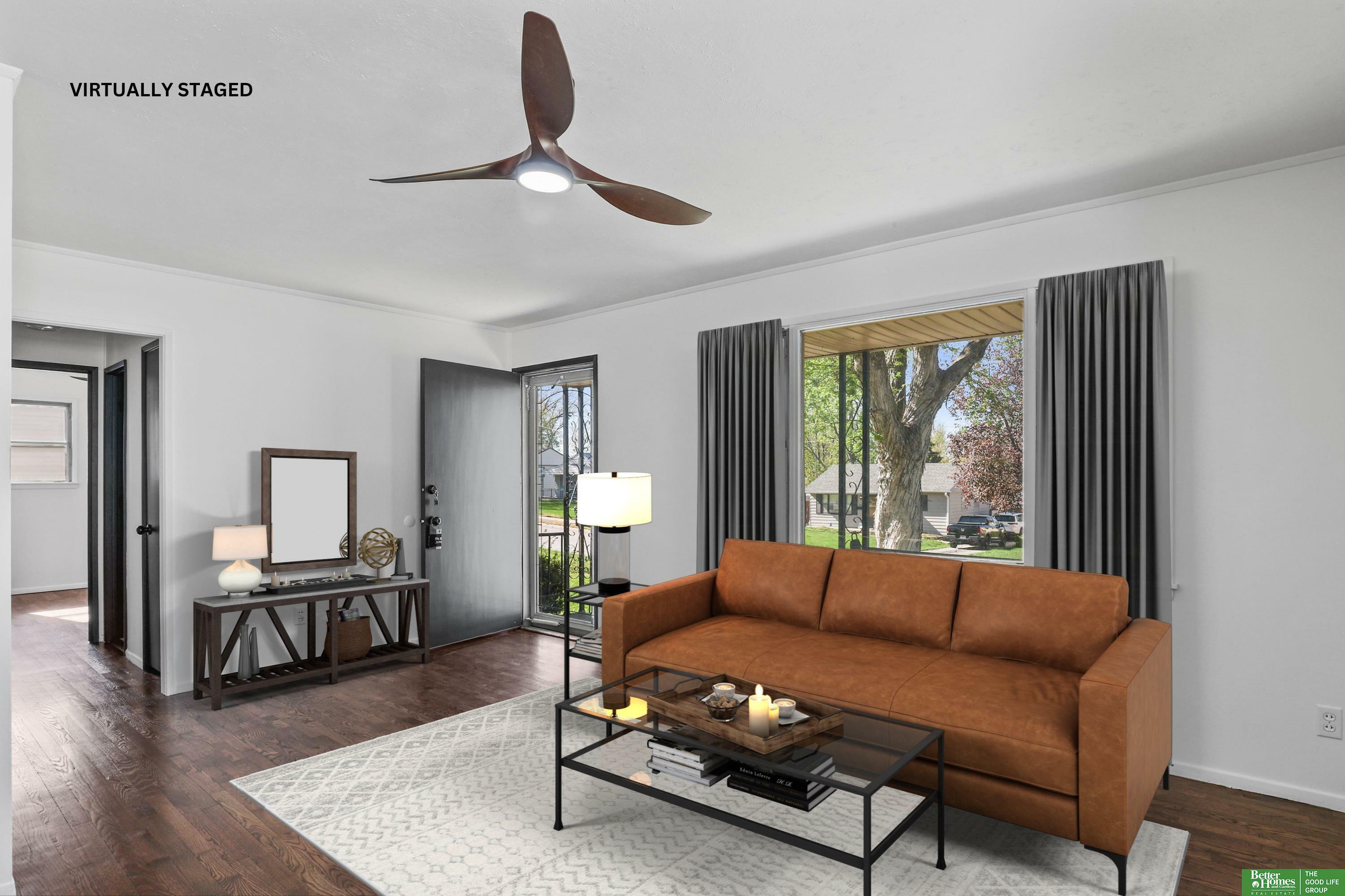 Property Photo: 5617 Frederick Street NE 68106