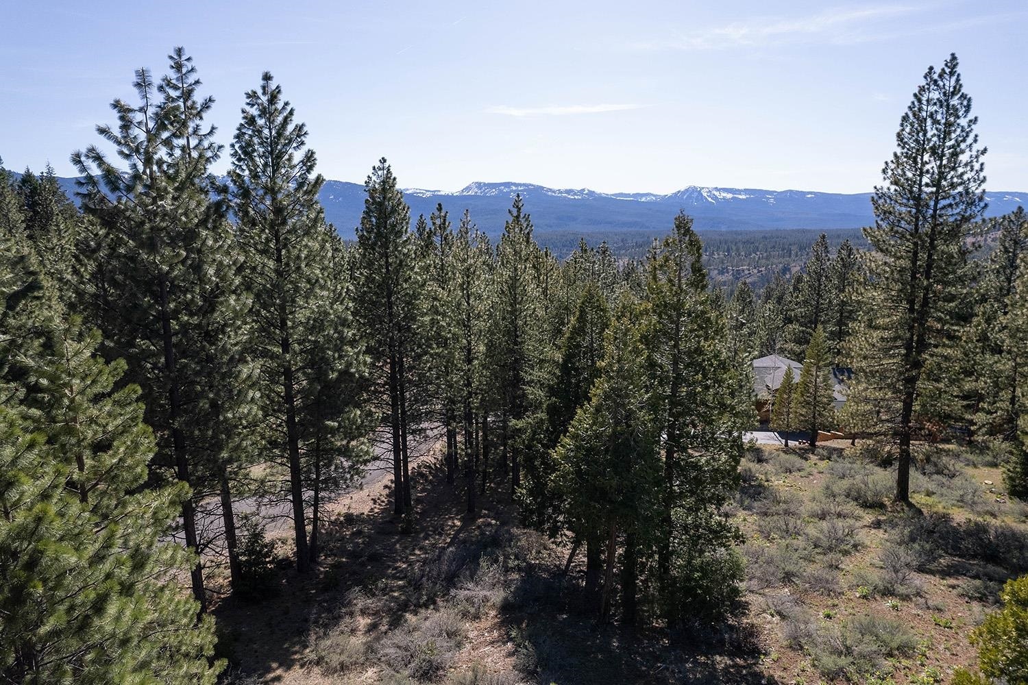 Property Photo: 1512 Dream Maker CA 96122