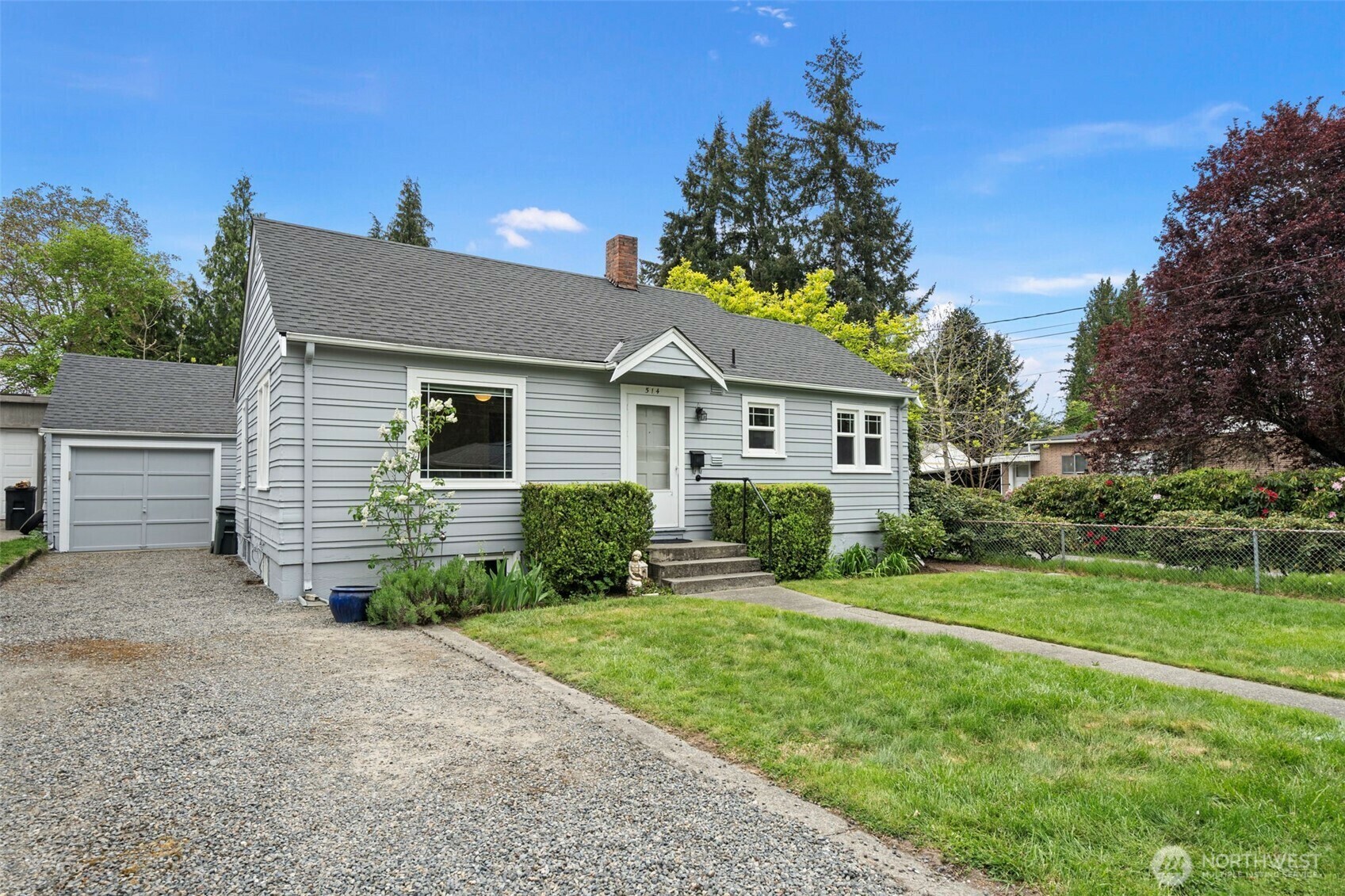 514 NE 5th Street  Puyallup WA 98372 photo