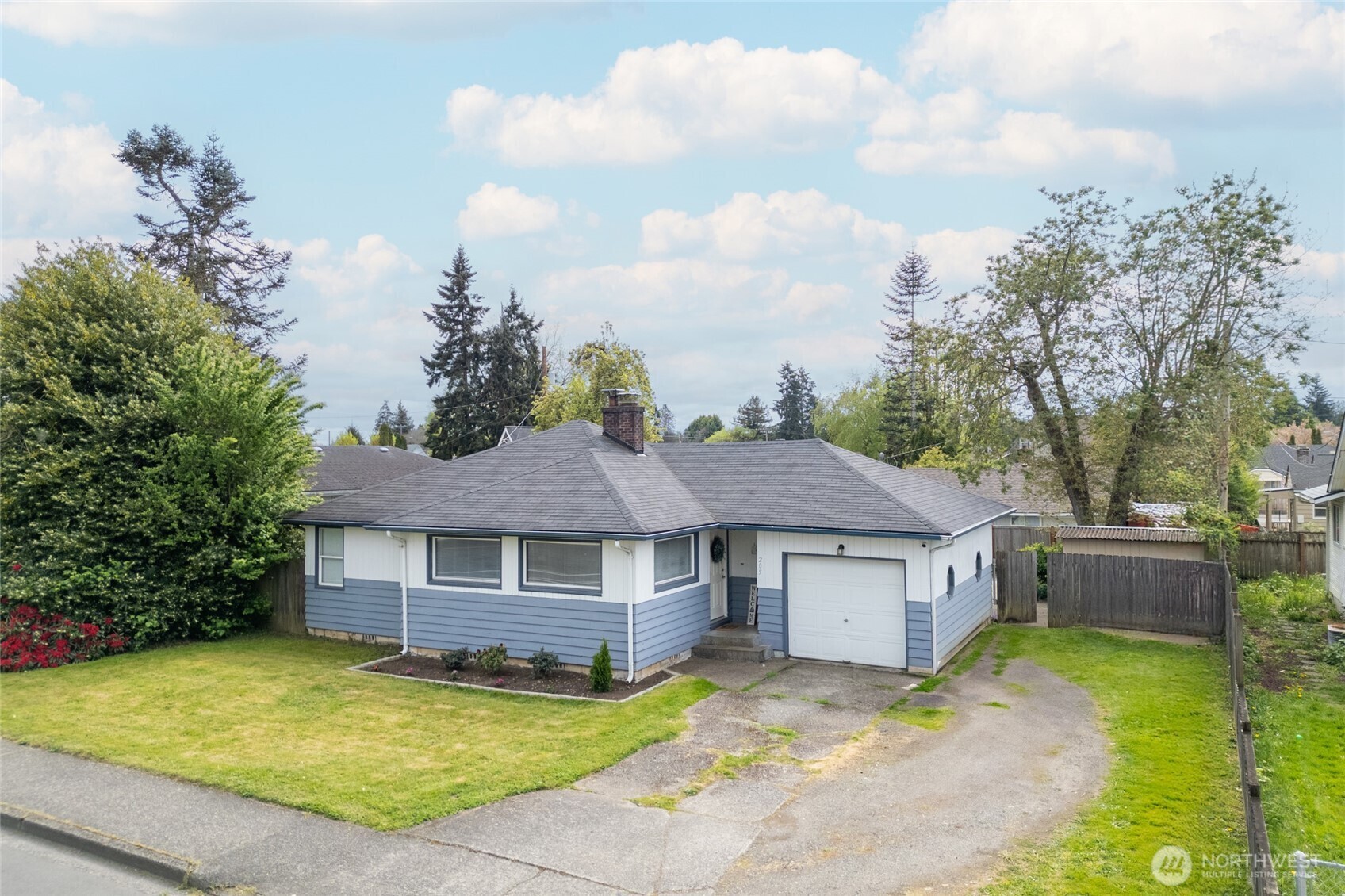 Property Photo:  205  Harrison Avenue  WA 98531 
