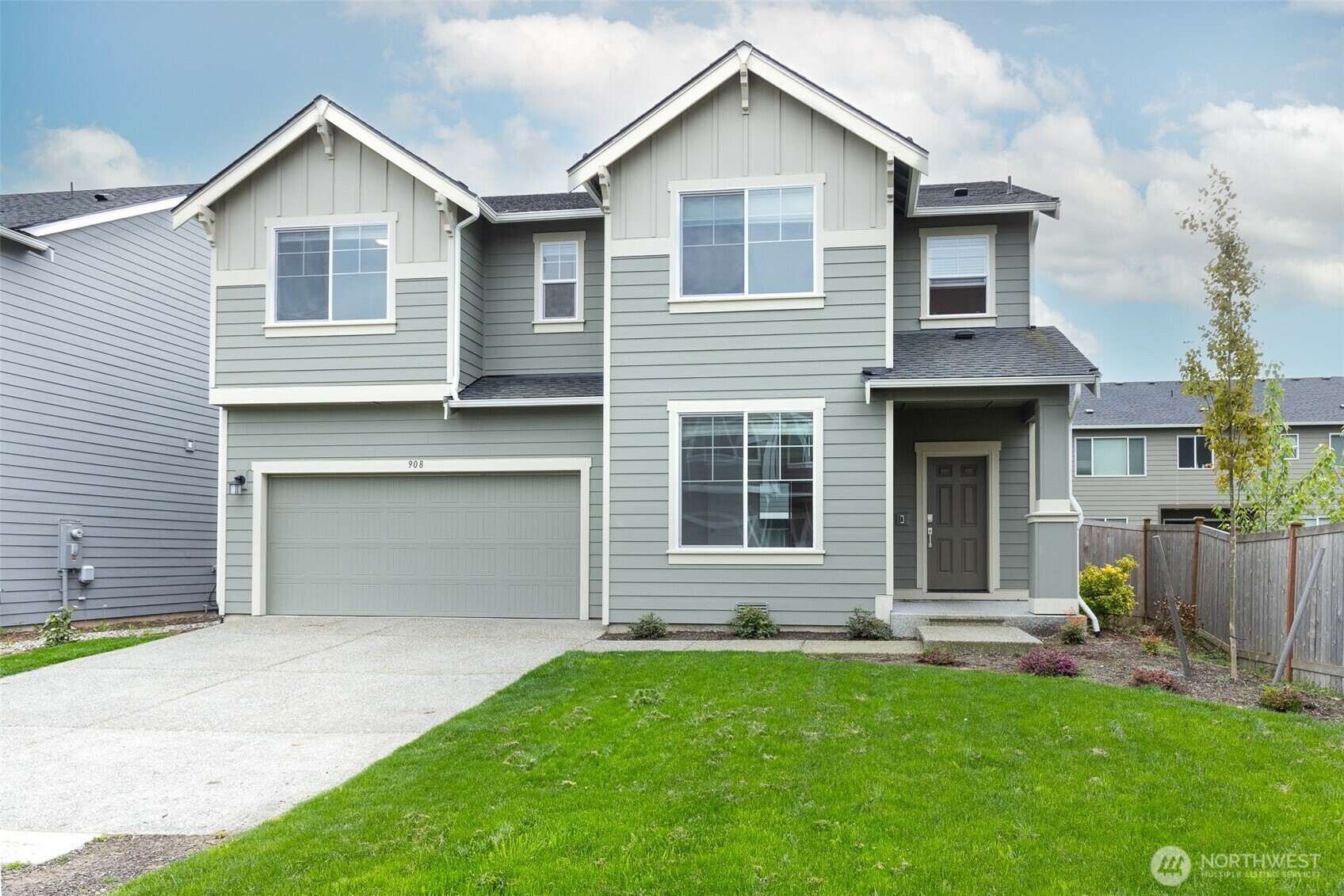 Property Photo: 908 Wyndham Place WA 98294