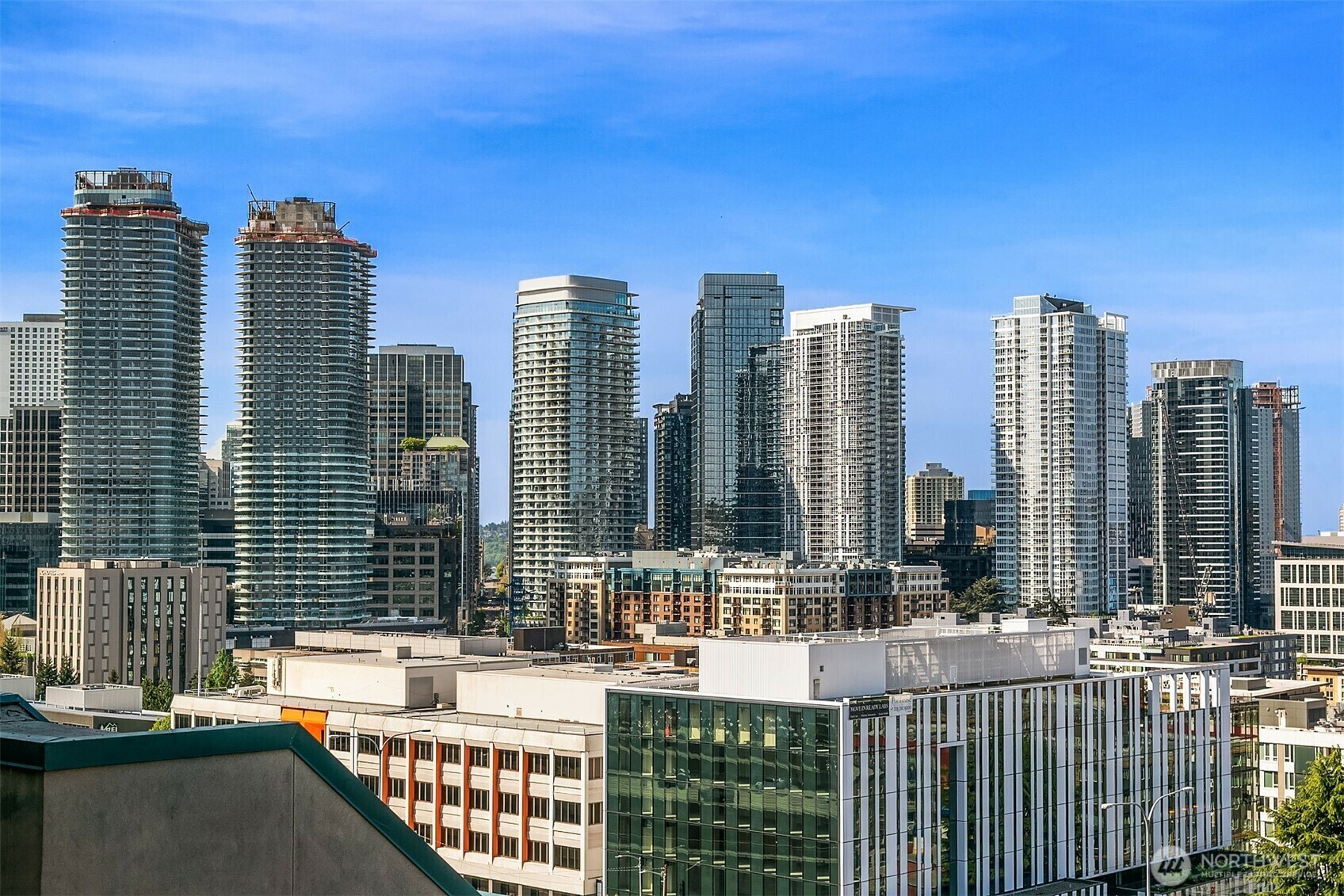 Property Photo: 420 Melrose Avenue 701 WA 98102