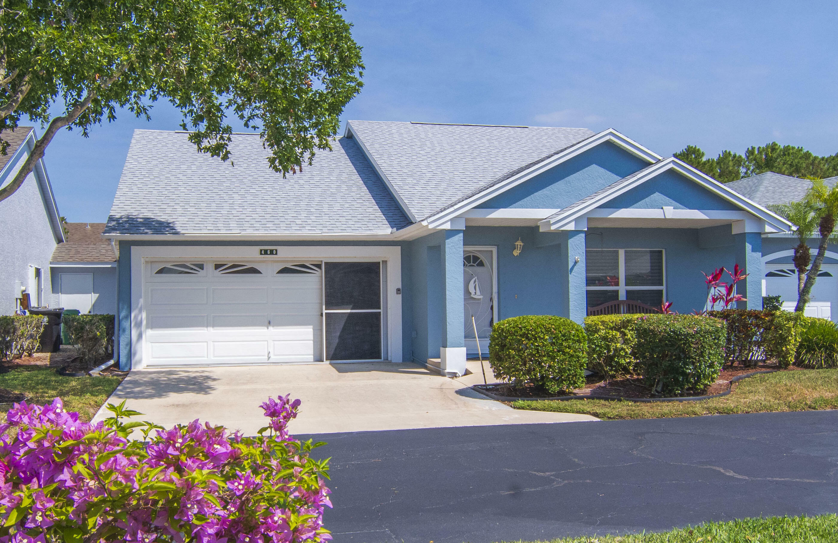 Property Photo: 460 NW Turin Court FL 34986