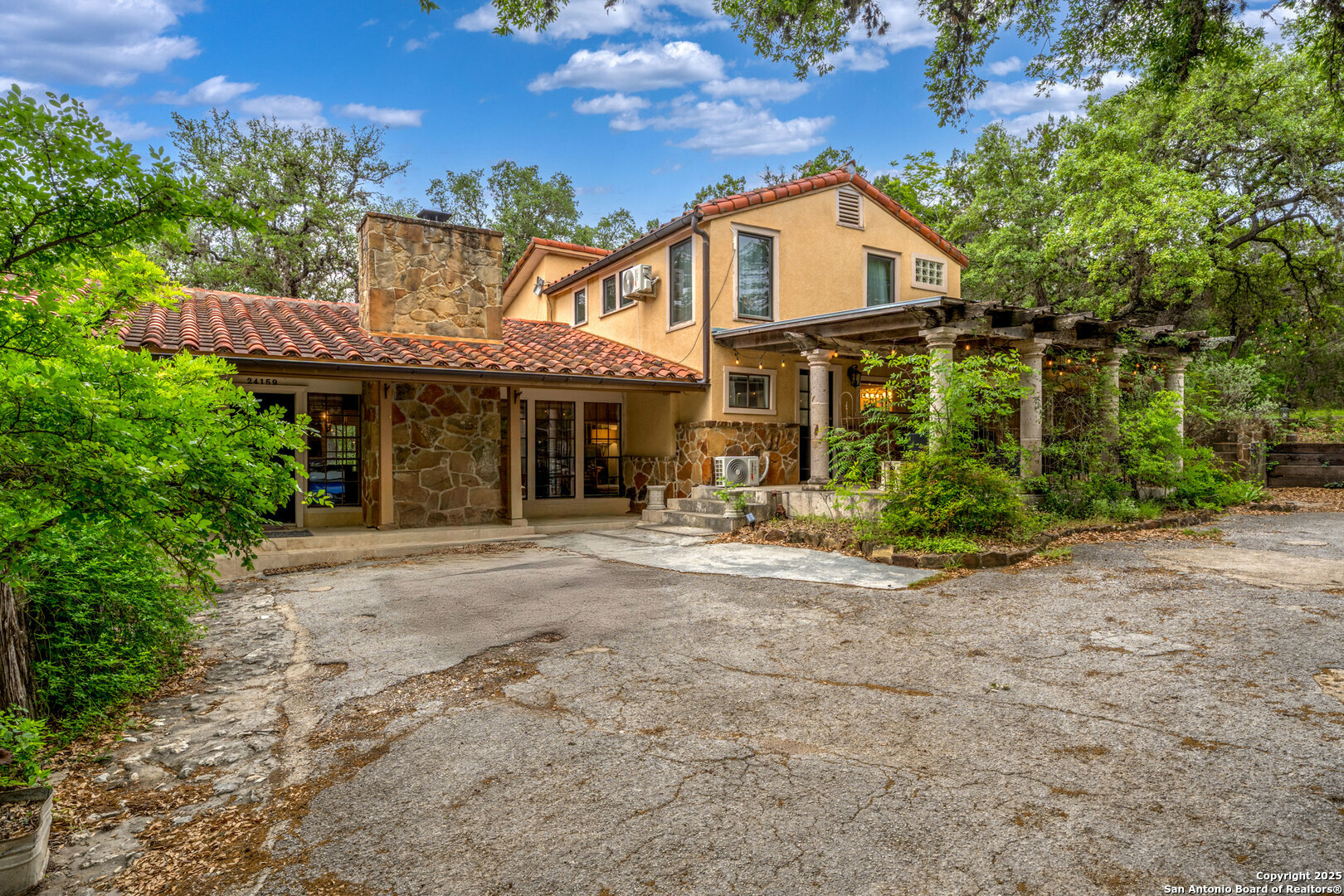 24159 Boerne Stage Rd  San Antonio TX 78255 photo