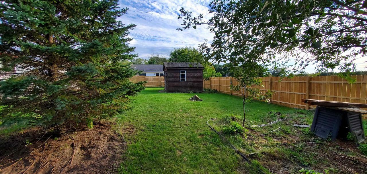 Property Photo: 1911 Amanda Drive WI 53959