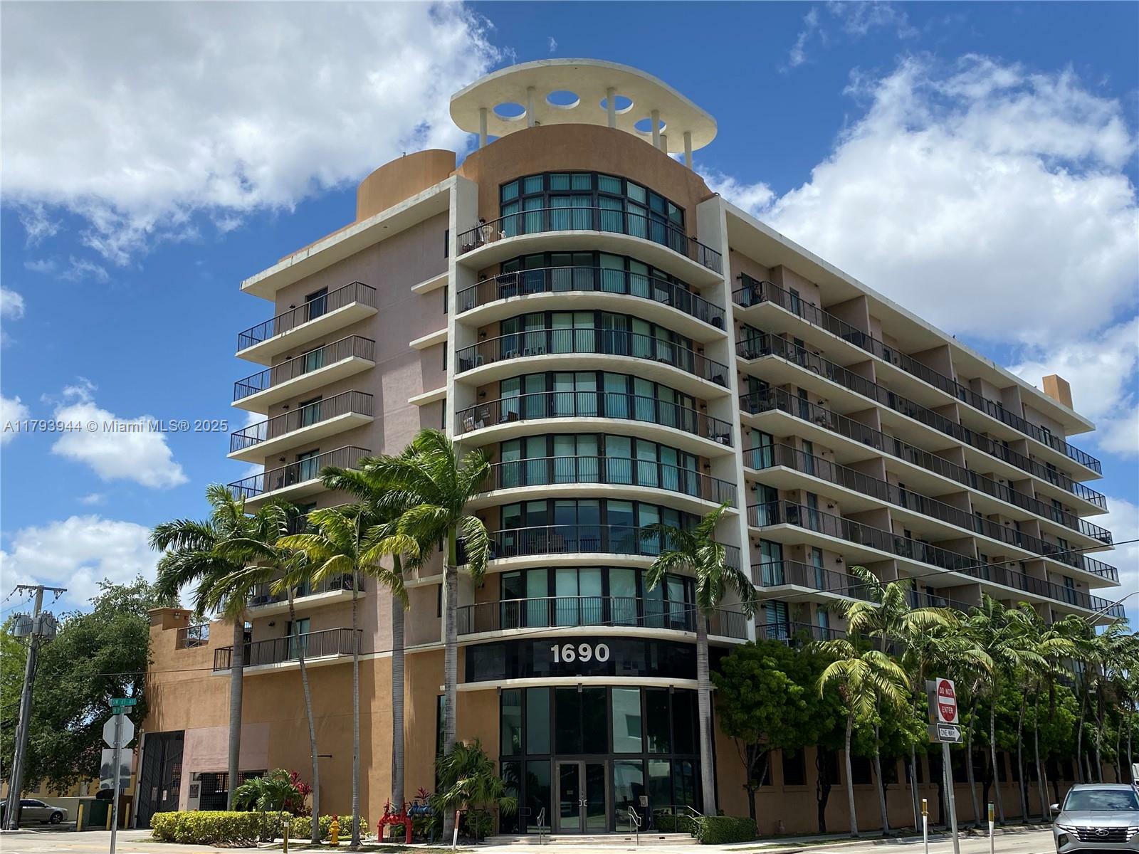 Property Photo: 1690 SW 27th Ave 707 FL 33145