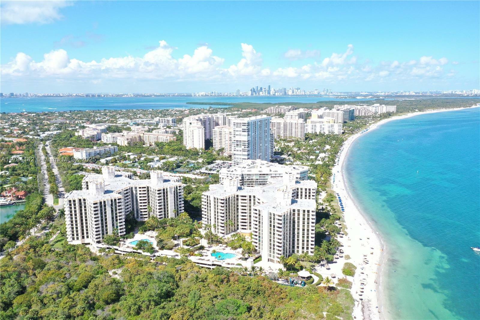 1121 Crandon Blvd D902  Key Biscayne FL 33149 photo