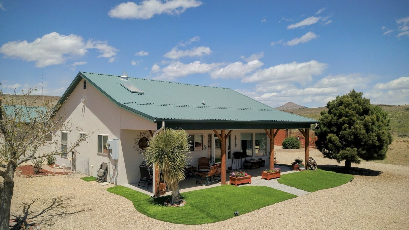 Property Photo: 965 Highway 61 NM 88061